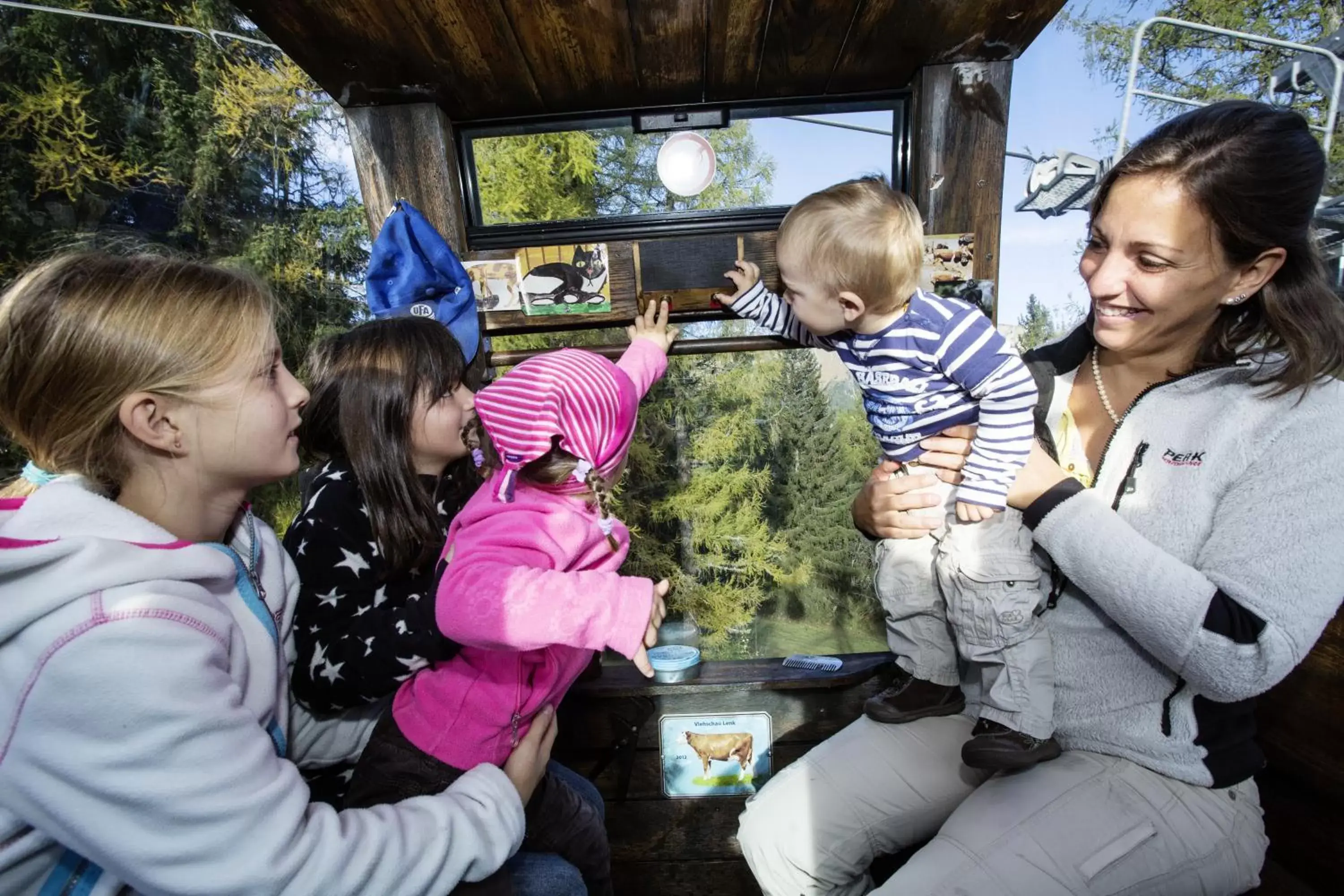 Hiking, Children in Hotel Simmenhof