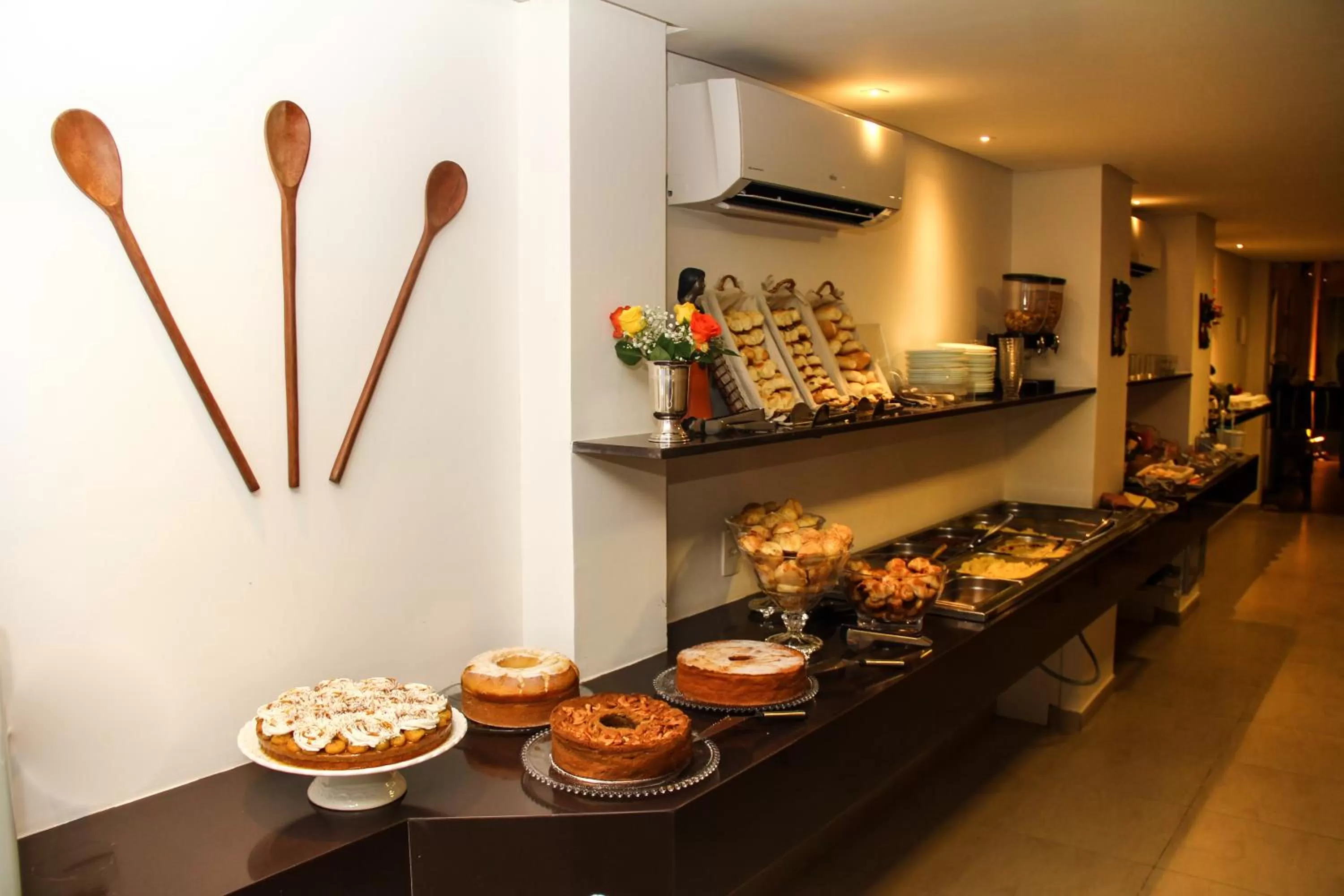 Food and drinks in VilaHotell Recife - Antigo NovoHotell Recife
