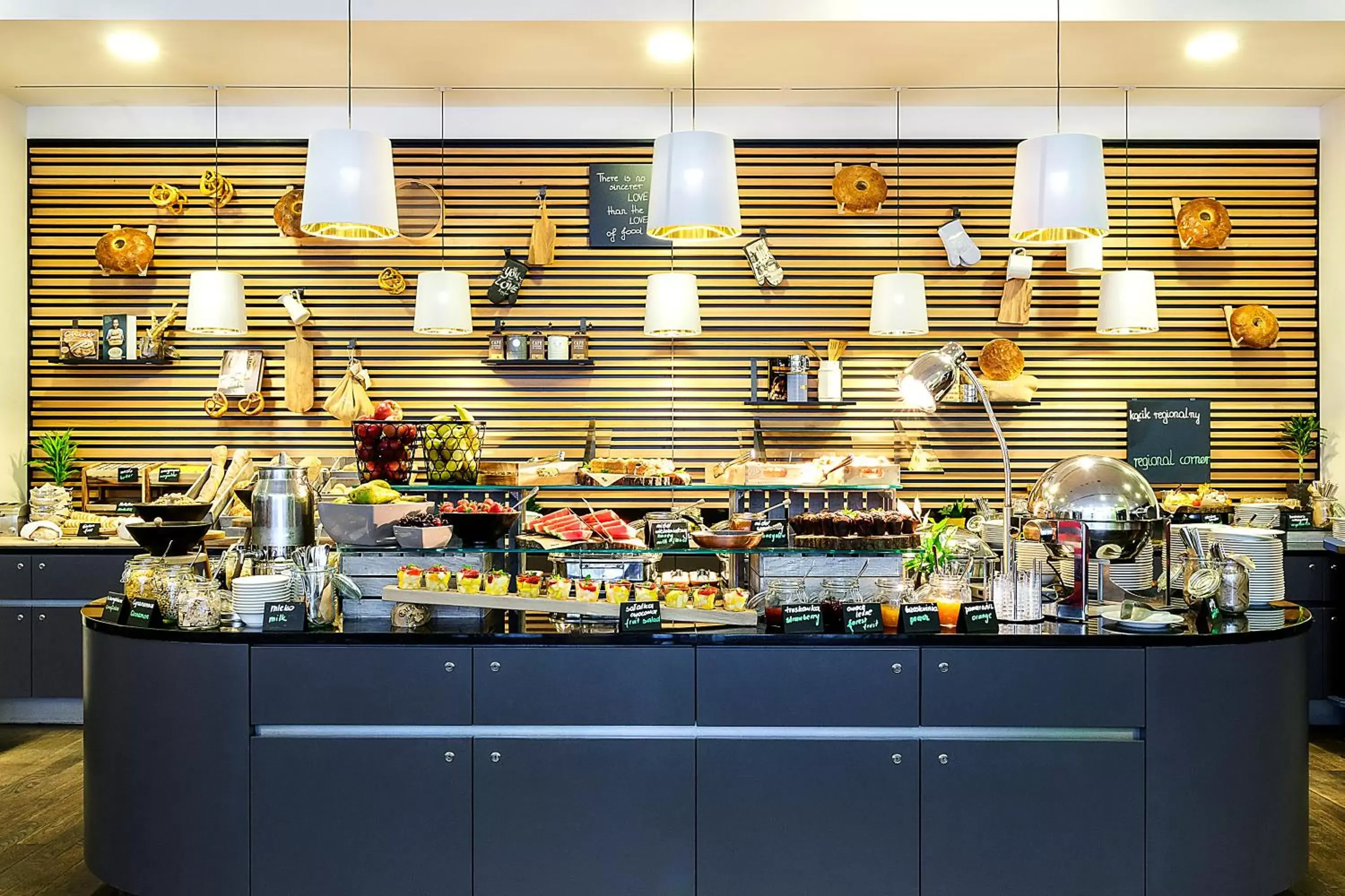 Buffet breakfast, Restaurant/Places to Eat in Vienna House Easy by Wyndham Katowice