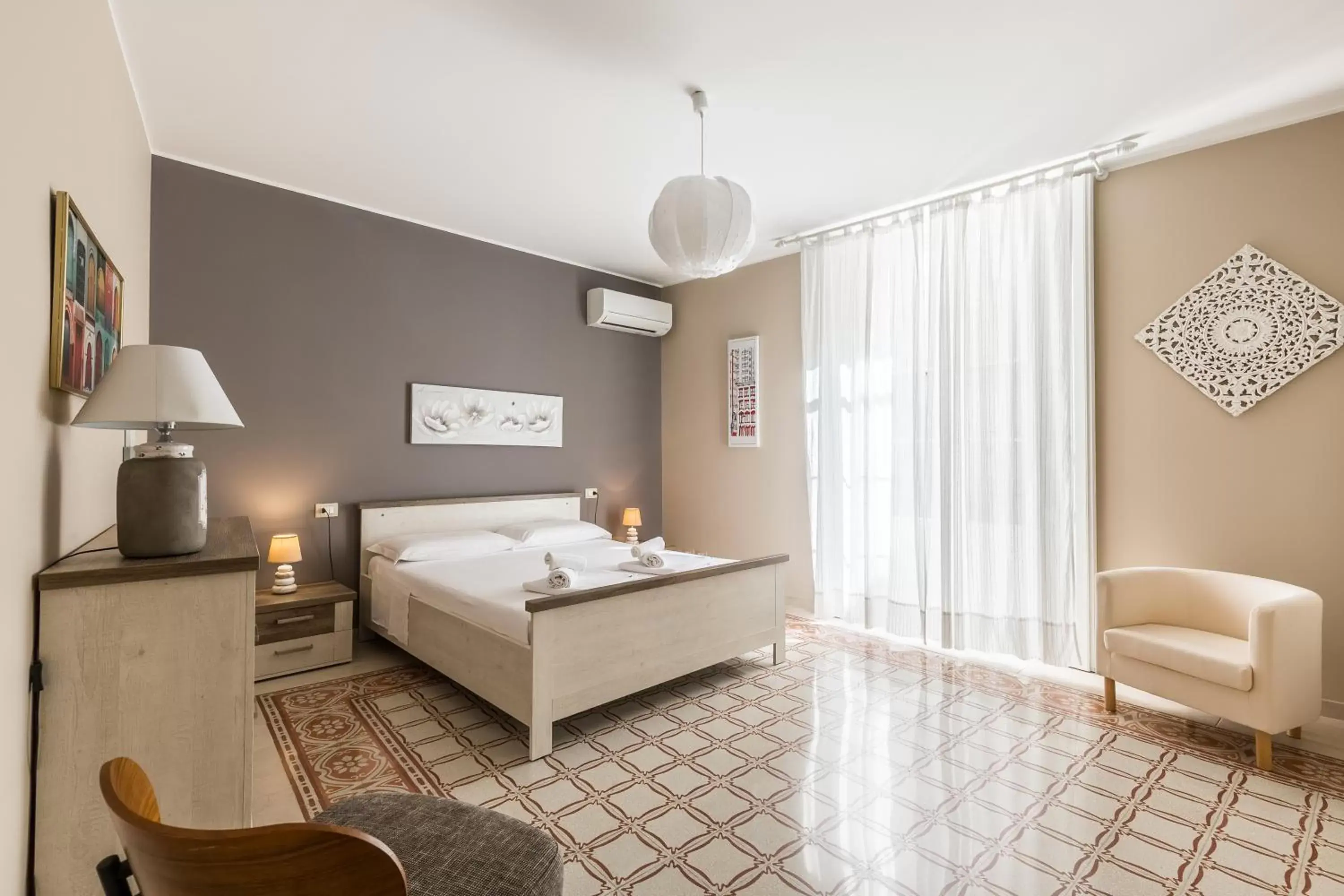 Bed in Modica for Family - Rooms and Apartments