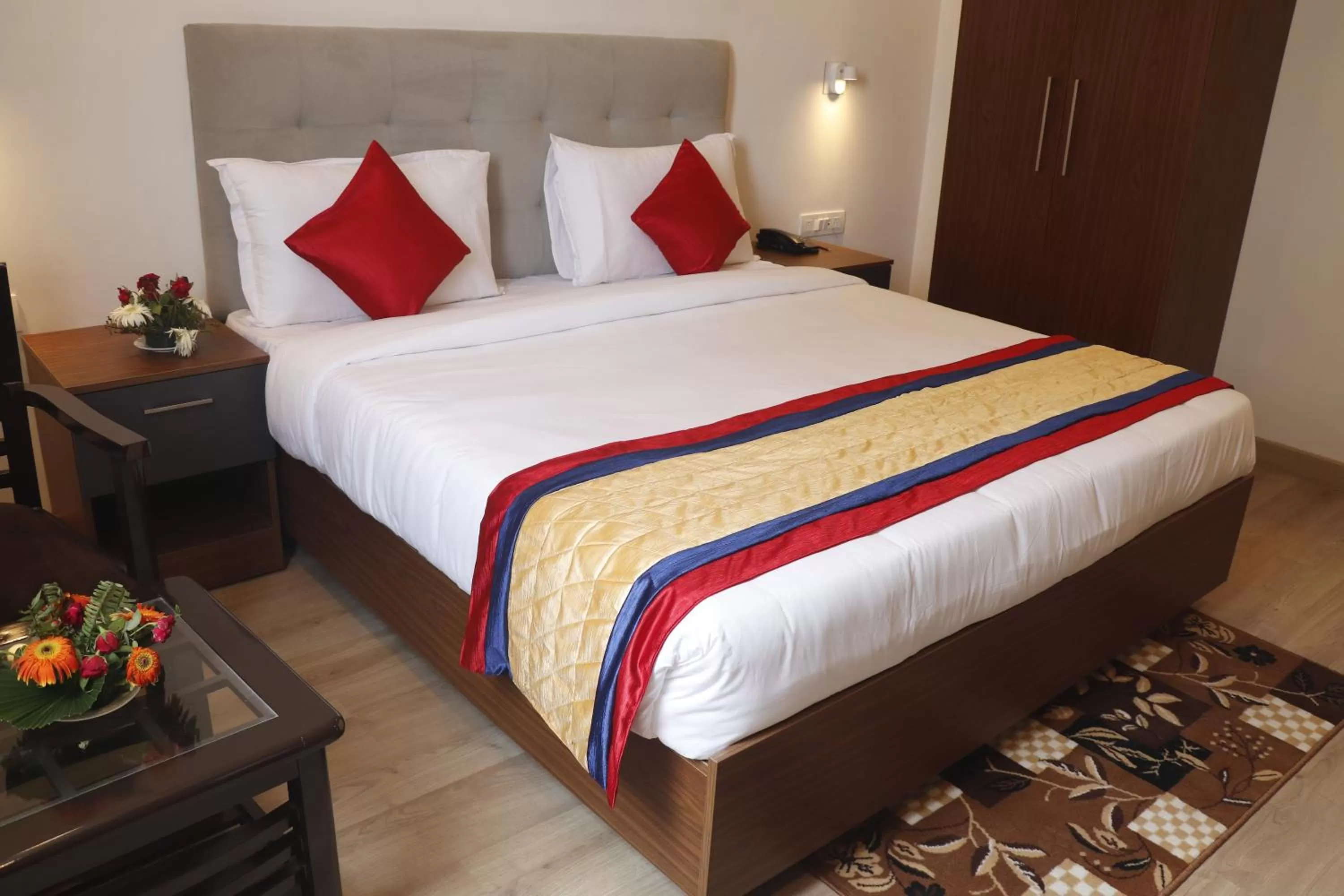 Bed in Click Hotel Transport Nagar