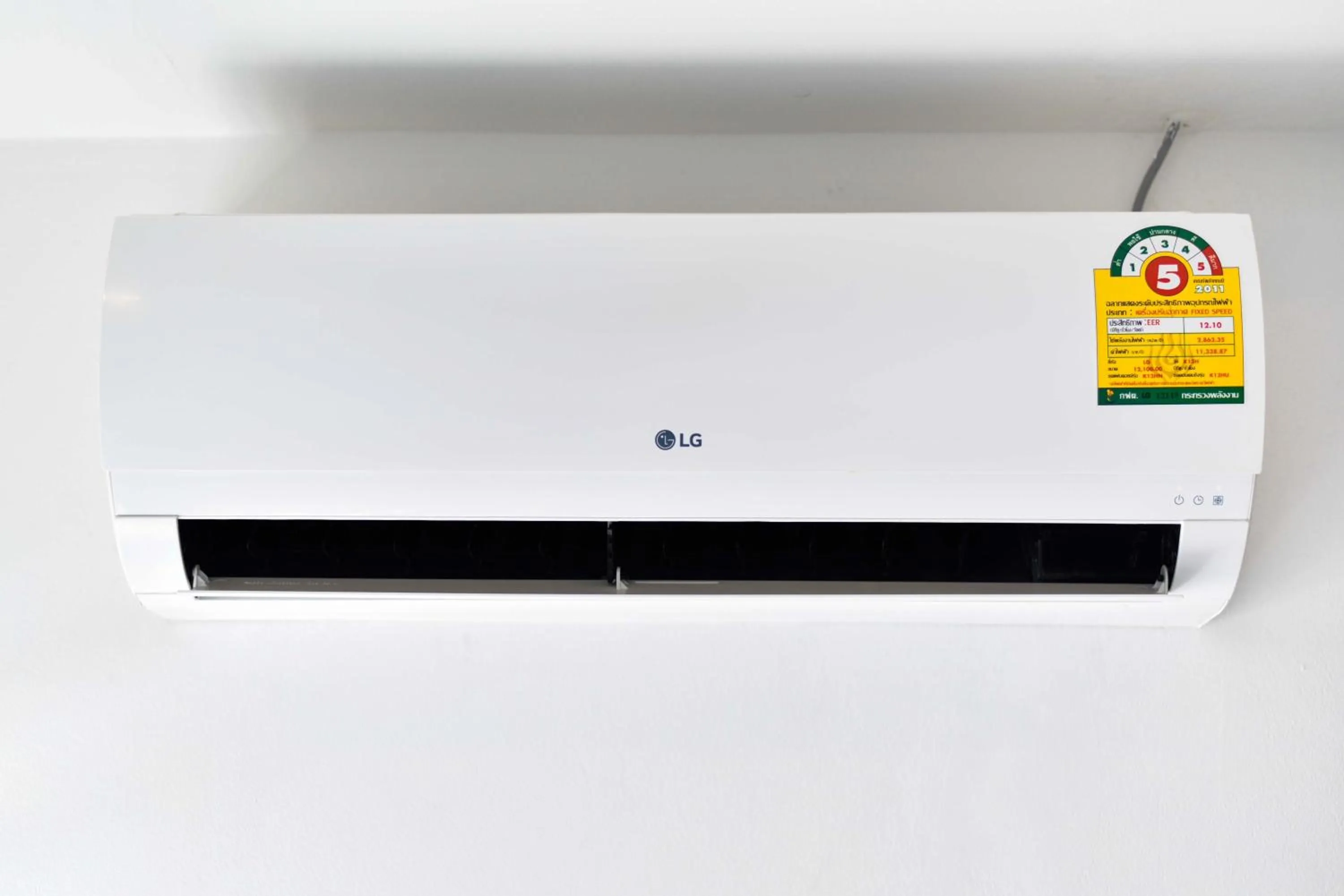 Decorative detail in 1715 House - White Rhino