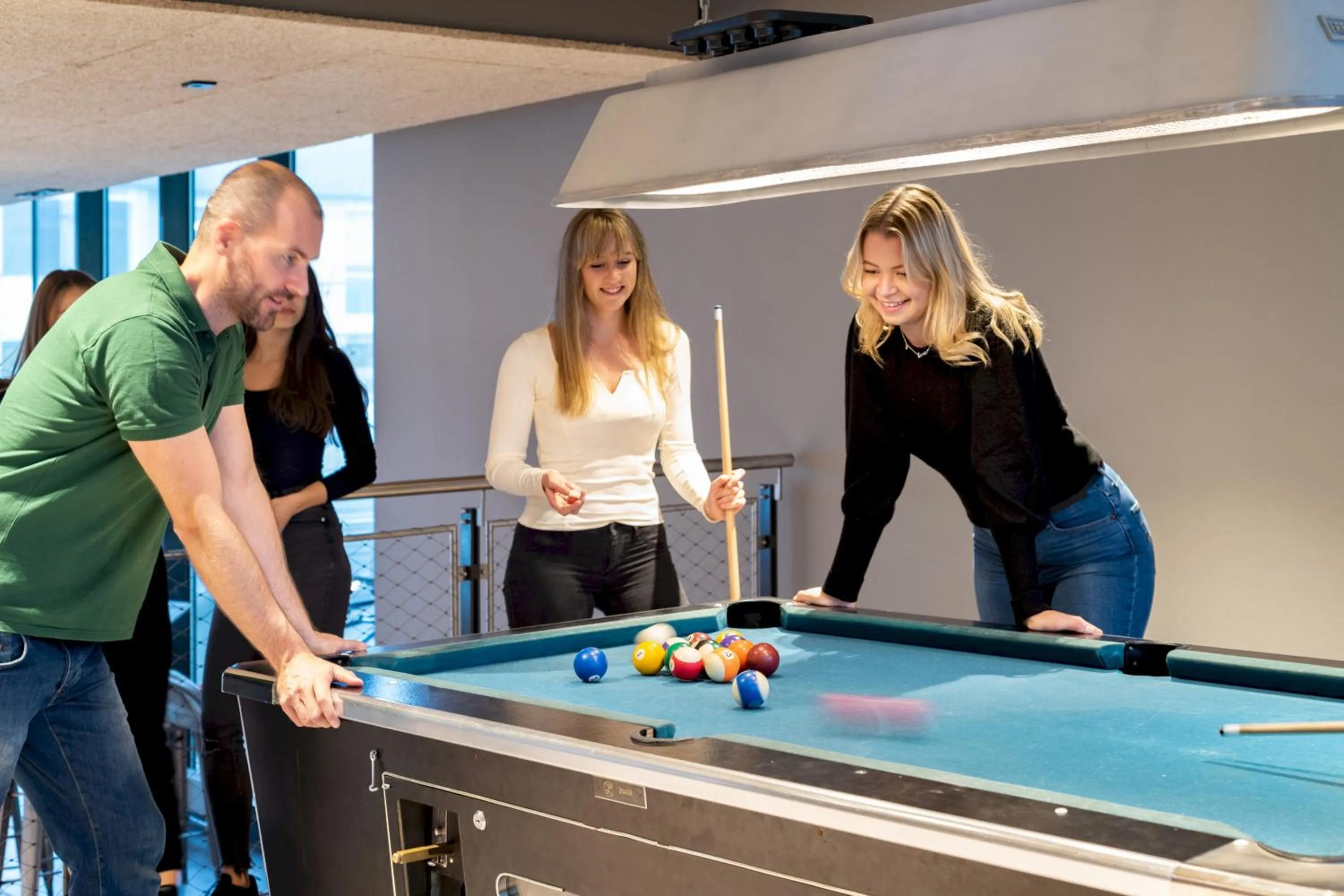 Billiard in a&o Graz Hauptbahnhof