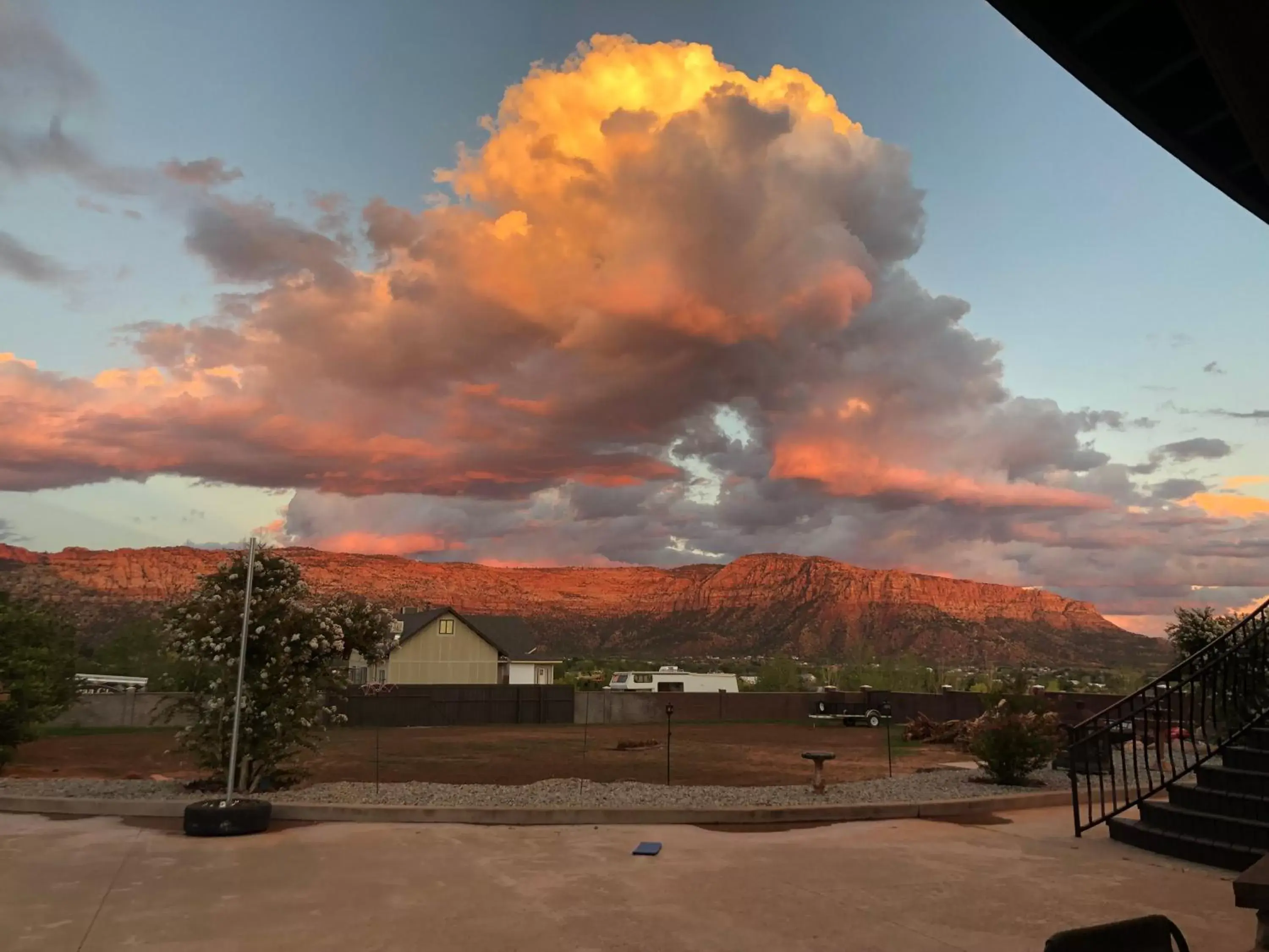 Mountain view in Zion Cliff Lodge