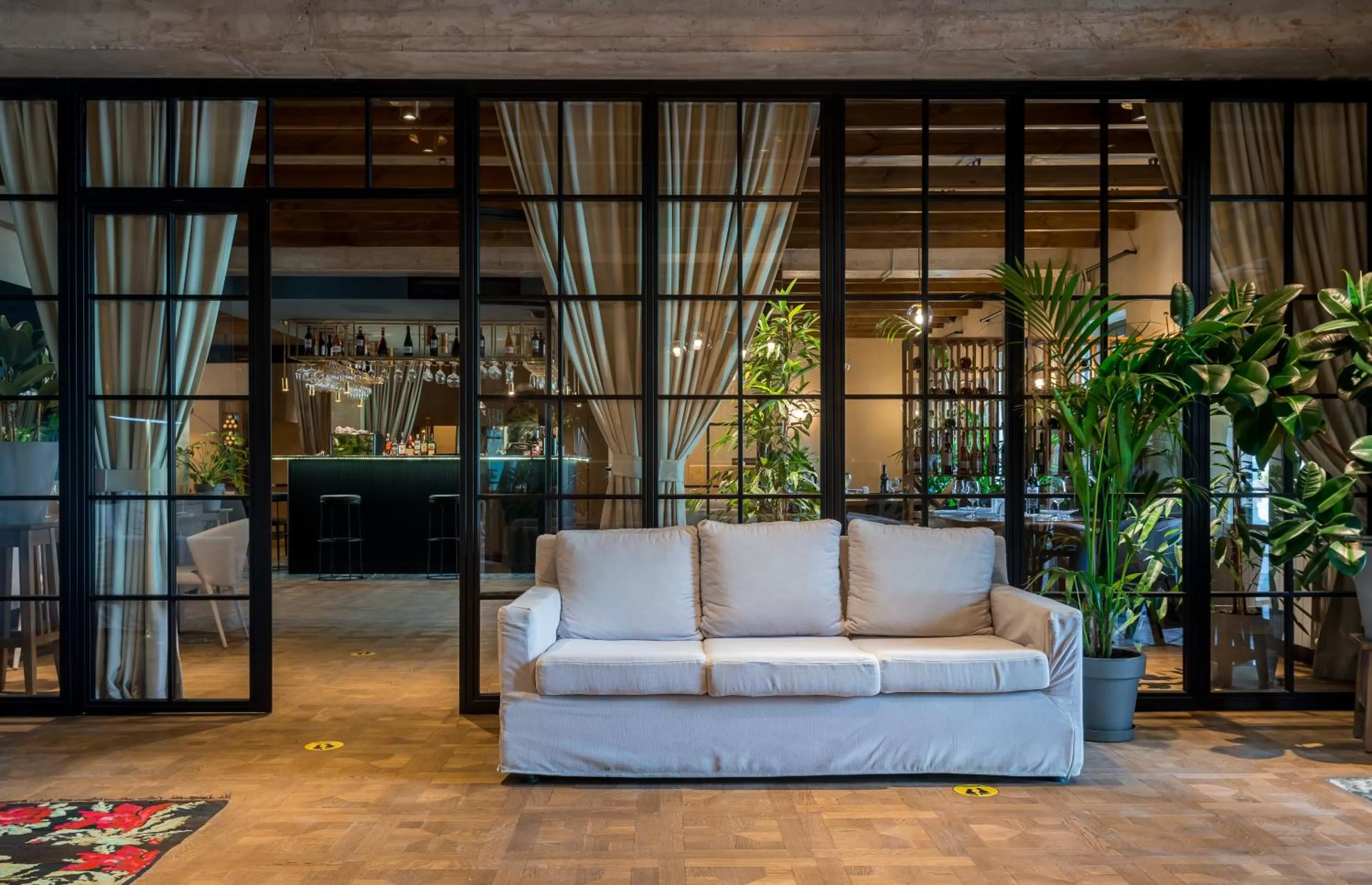 Patio in Orbeliani Residence Hotel