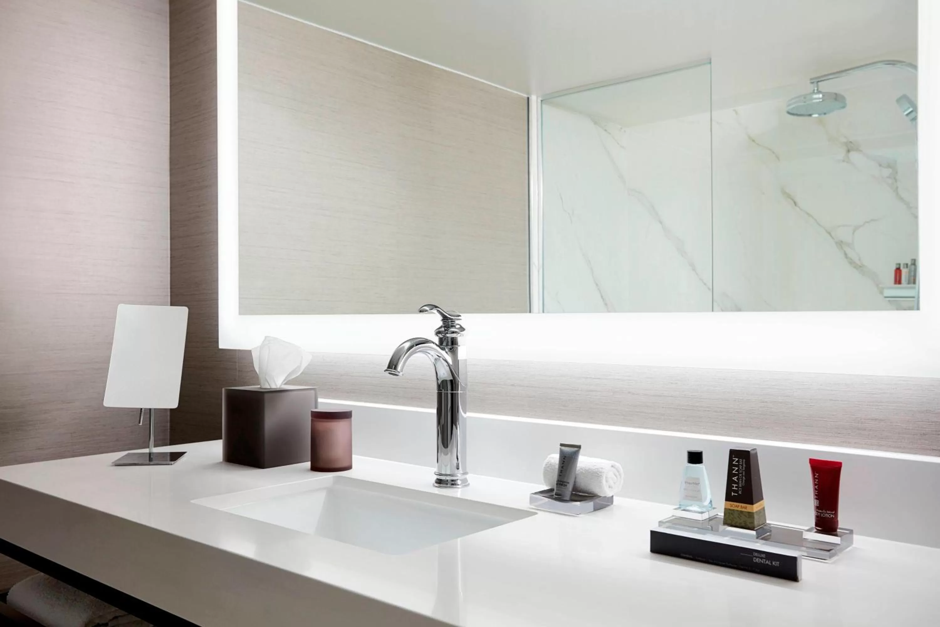 Bathroom in Charlotte Marriott SouthPark