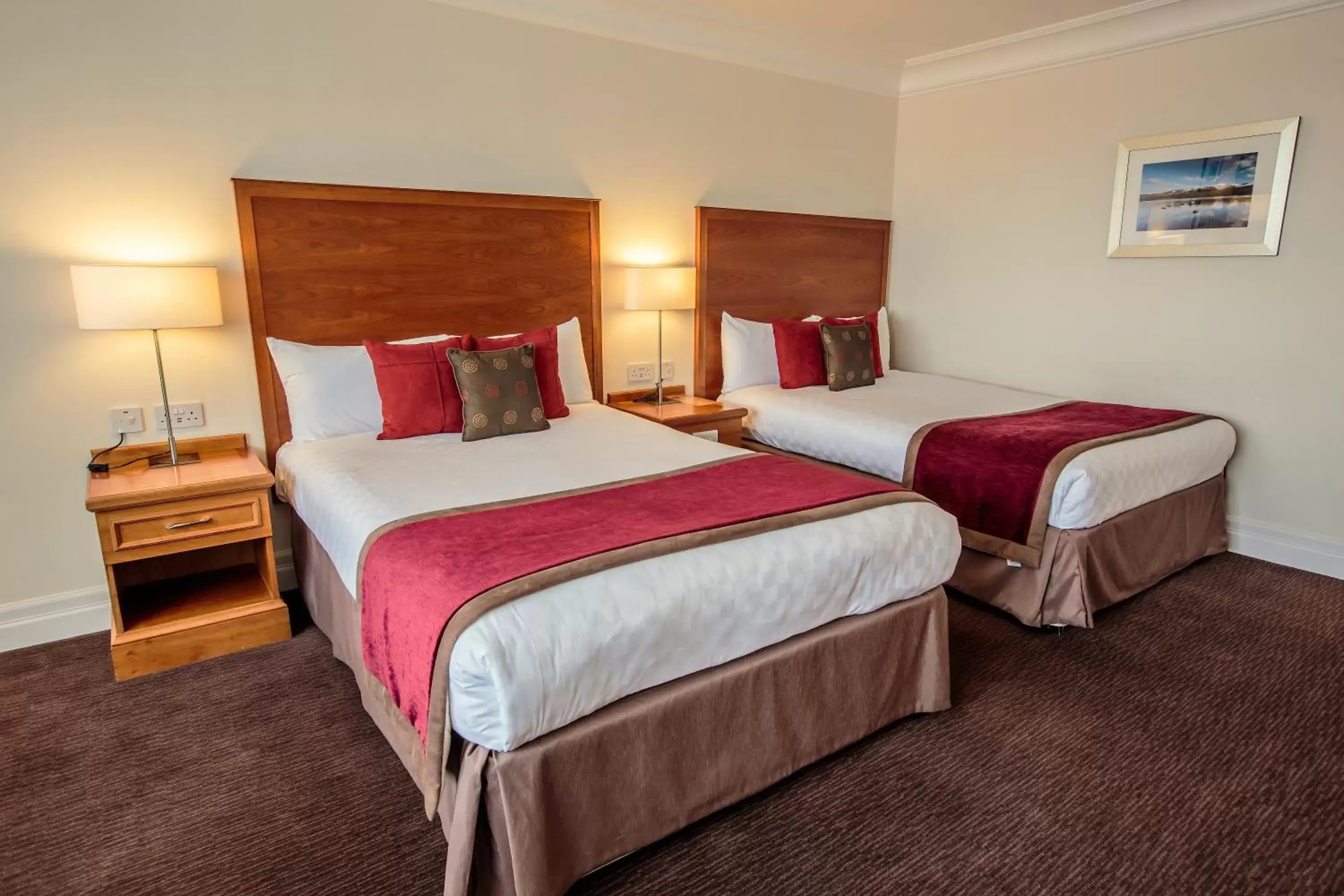 Bed in The Aberdeen Altens Hotel Bed in The Aberdeen Altens Hotel