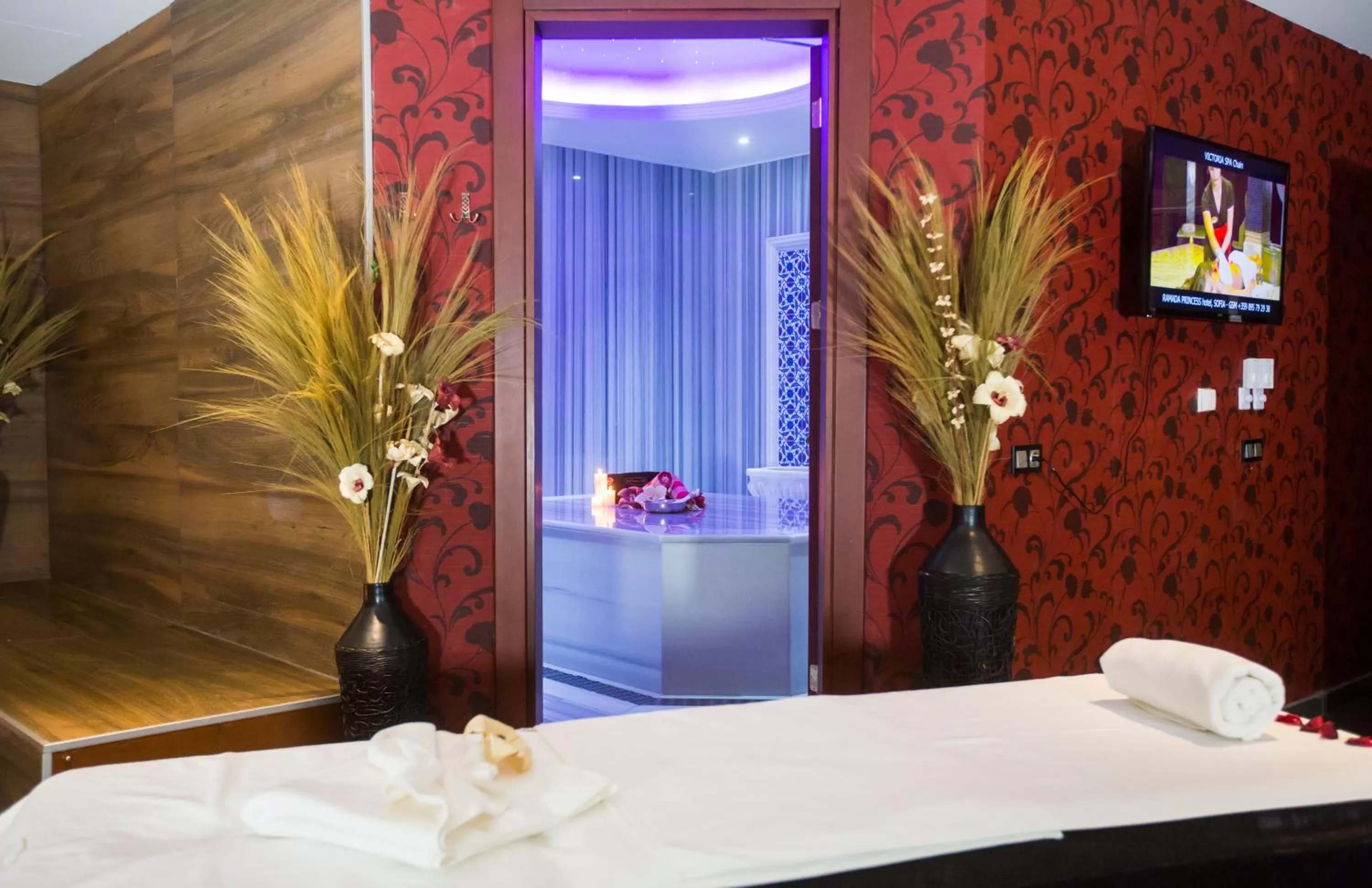 Massage, Bed in Wyndham Batumi