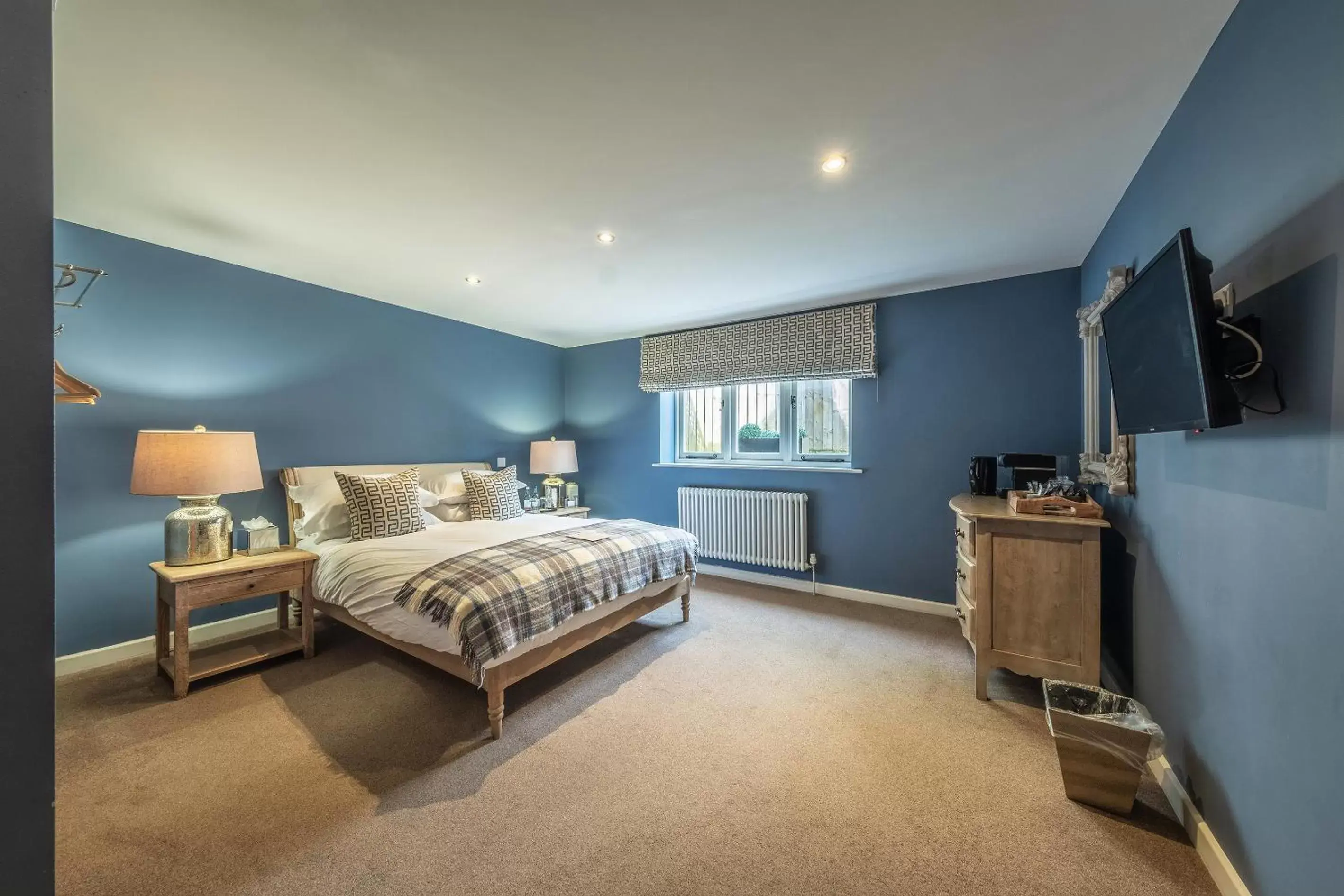 Bedroom in The Packhorse Inn