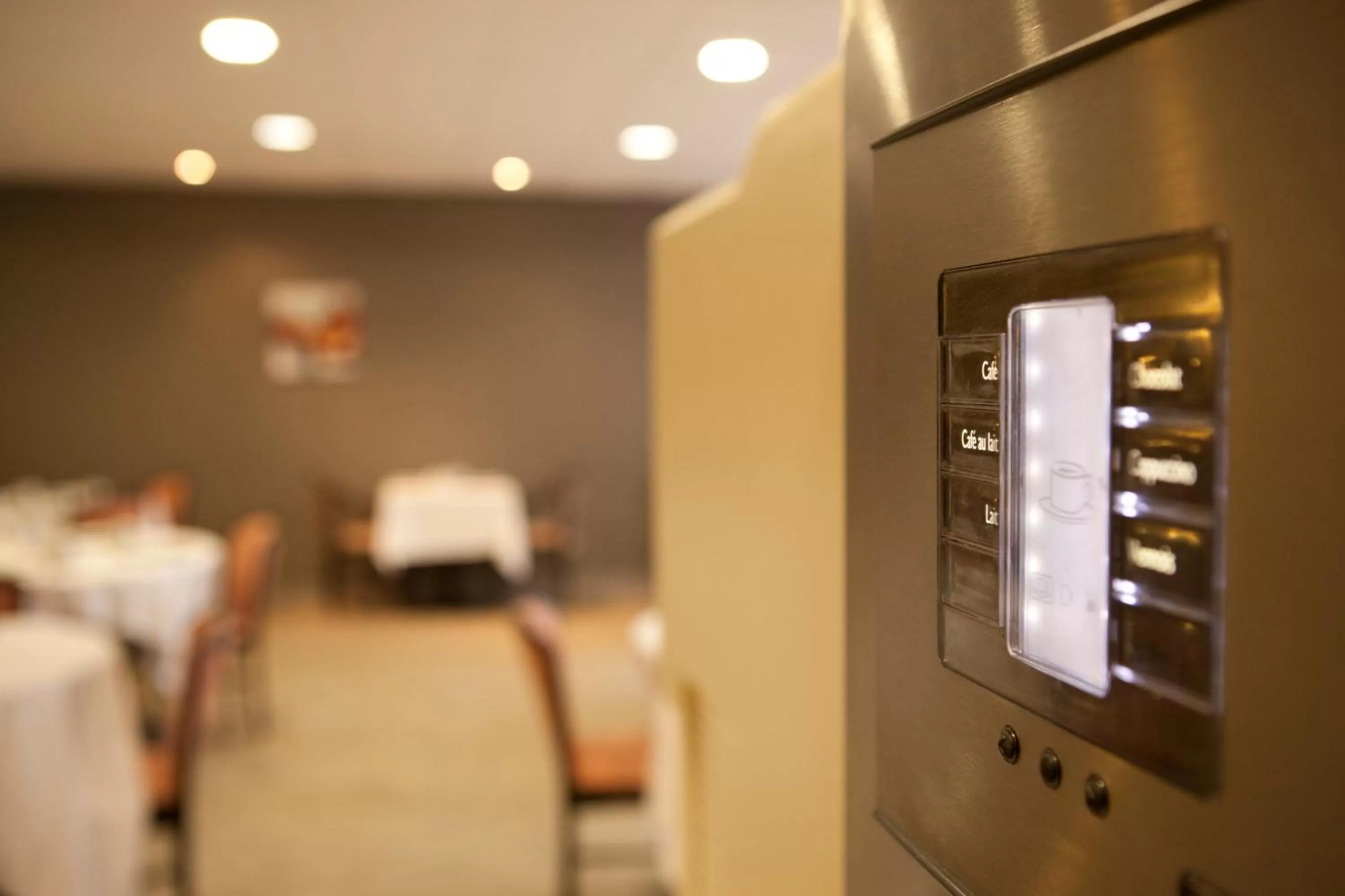 Buffet breakfast in Villa Mariale by Popinns