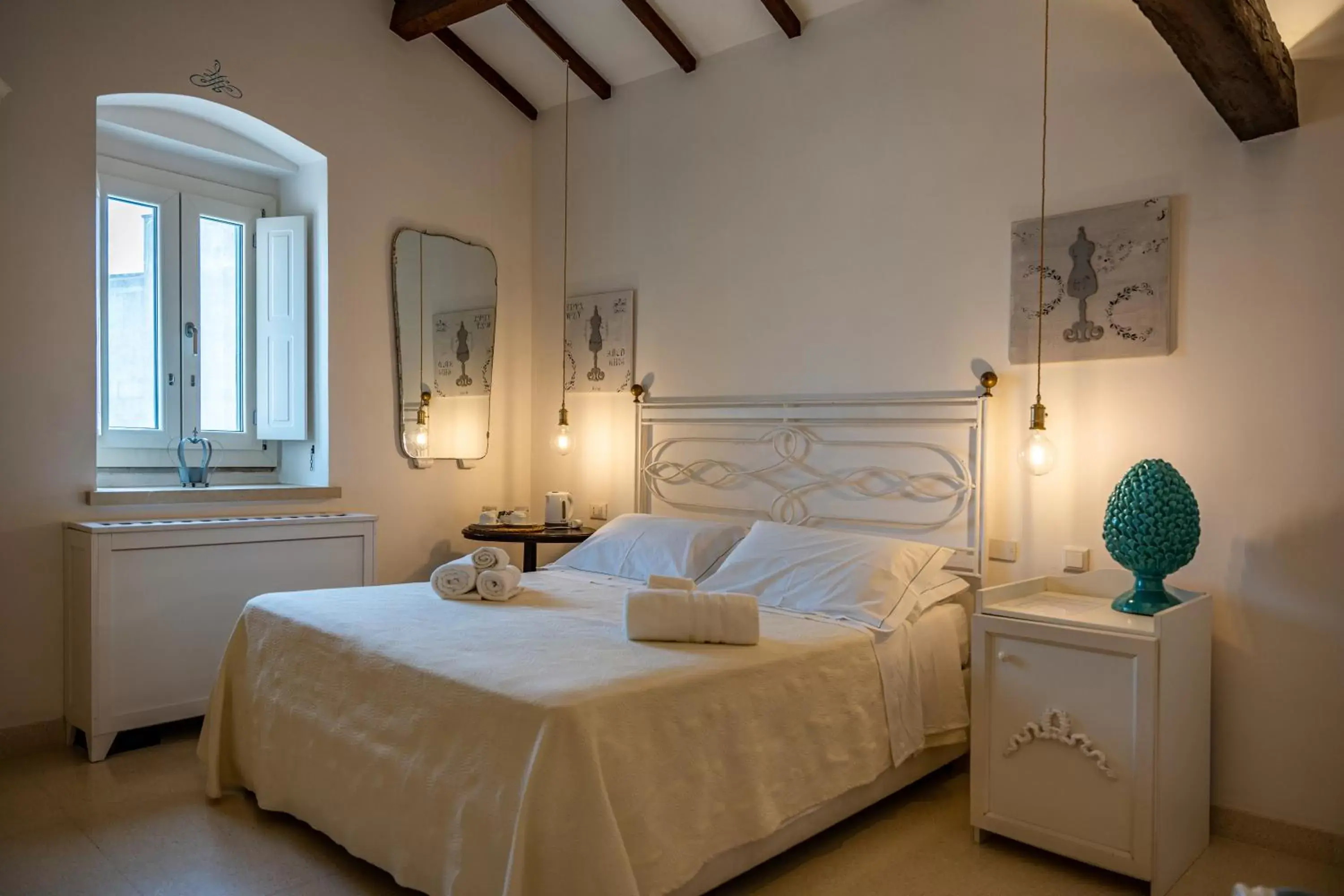 Bedroom, Bed in Palazzo De Mori