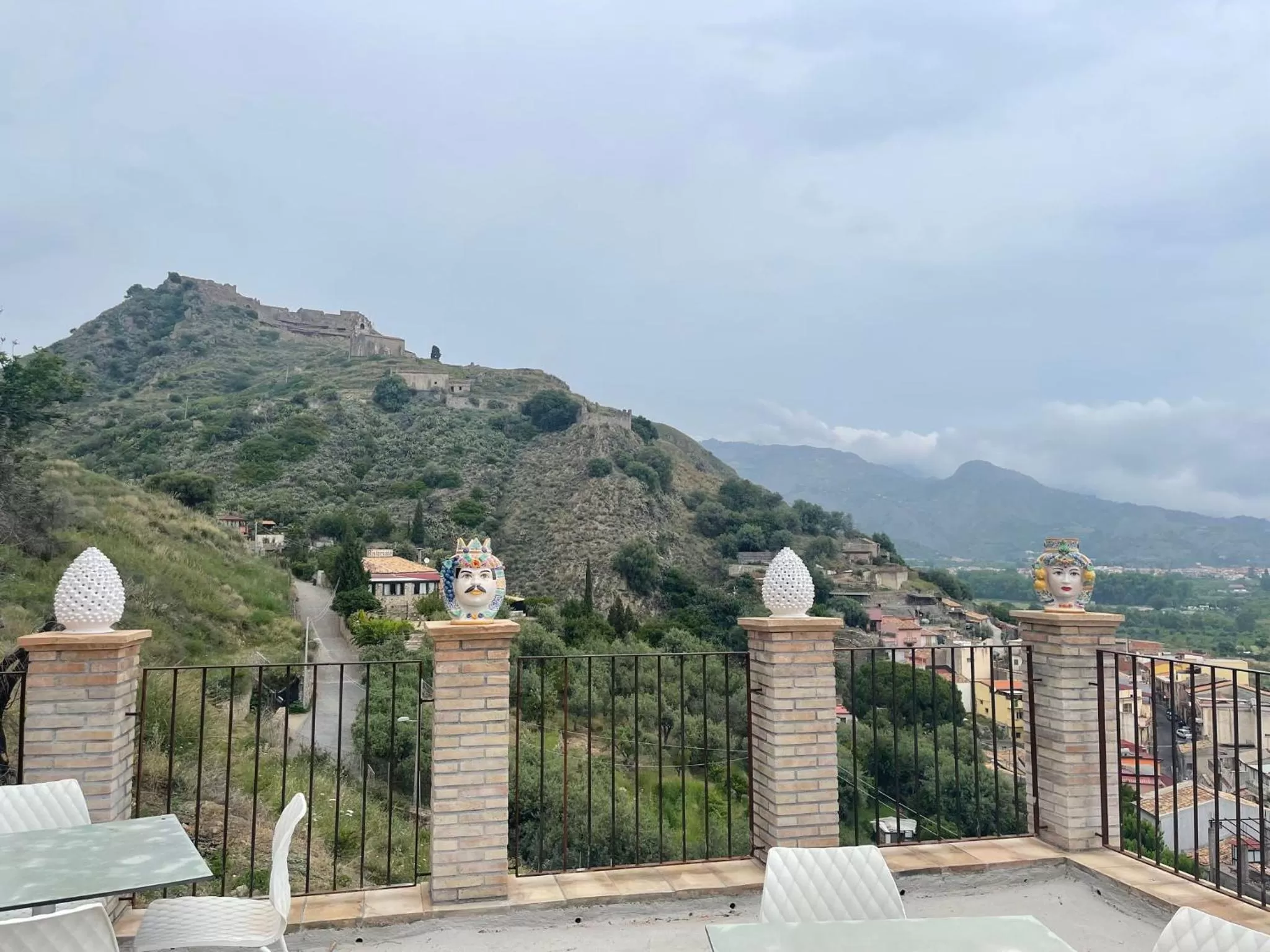 Nearby landmark, Mountain View in Bed and Relax-Il Maniero