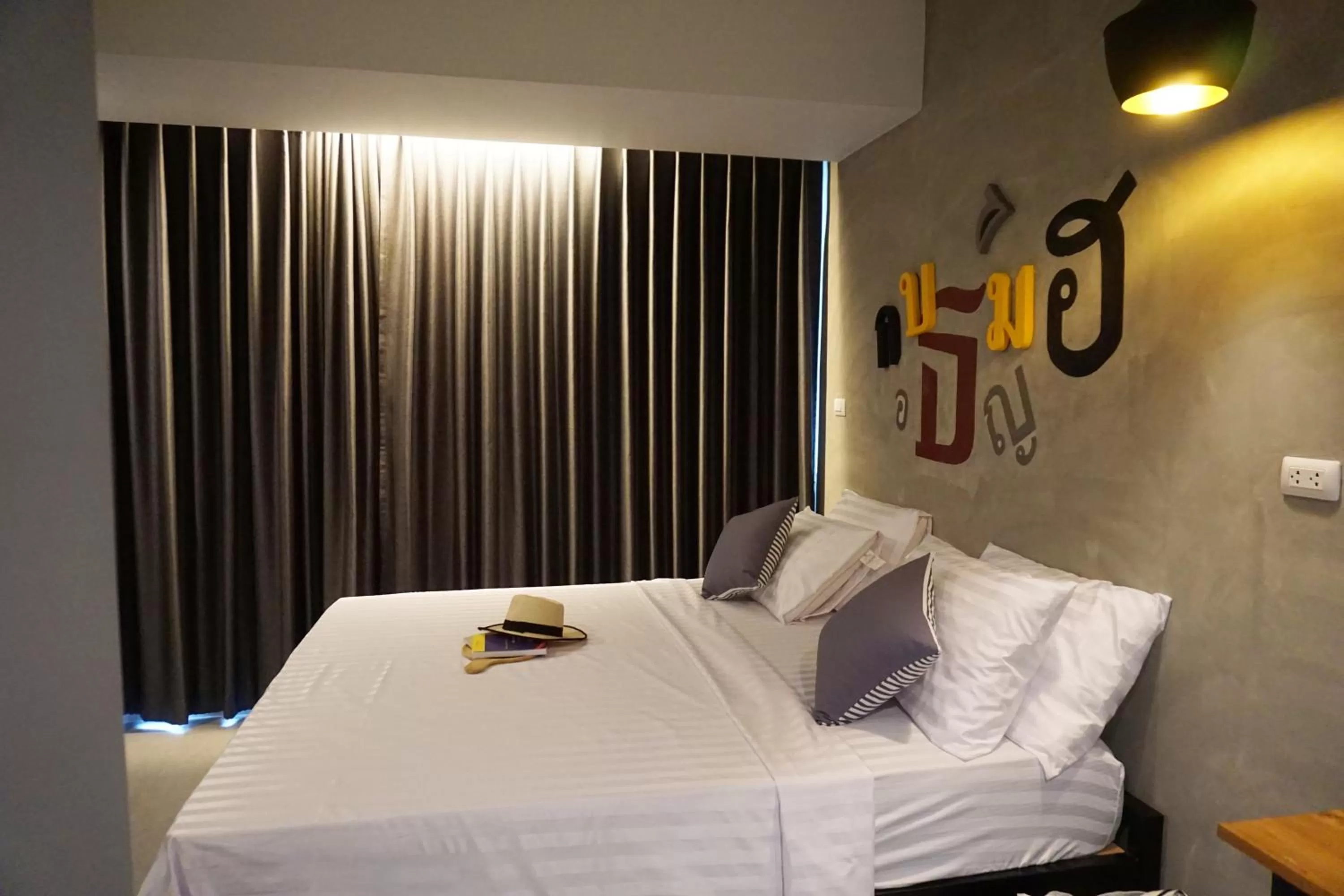 Bedroom, Bed in Hansa Bangkok House