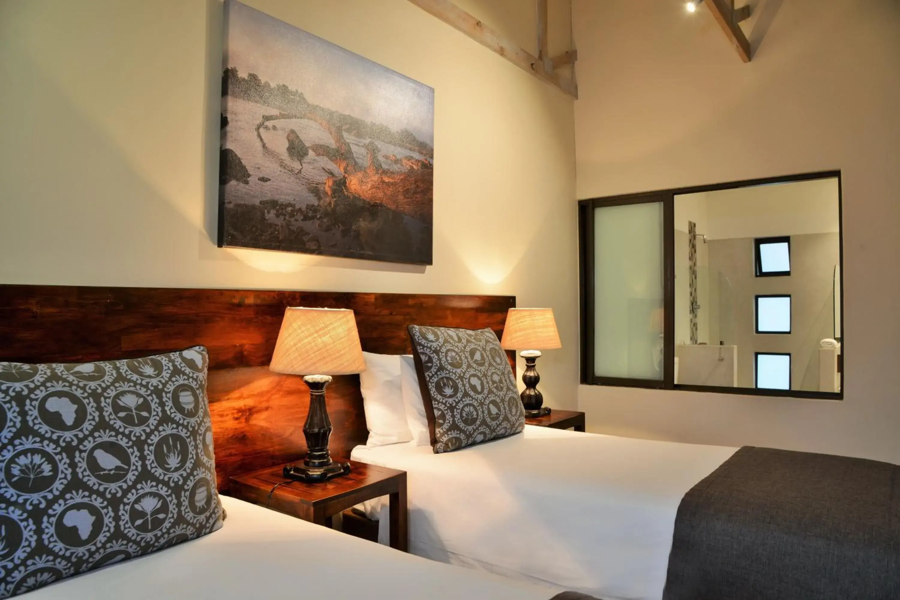 Photo of the whole room, Bed in Bushveld Terrace - Hotel on Kruger