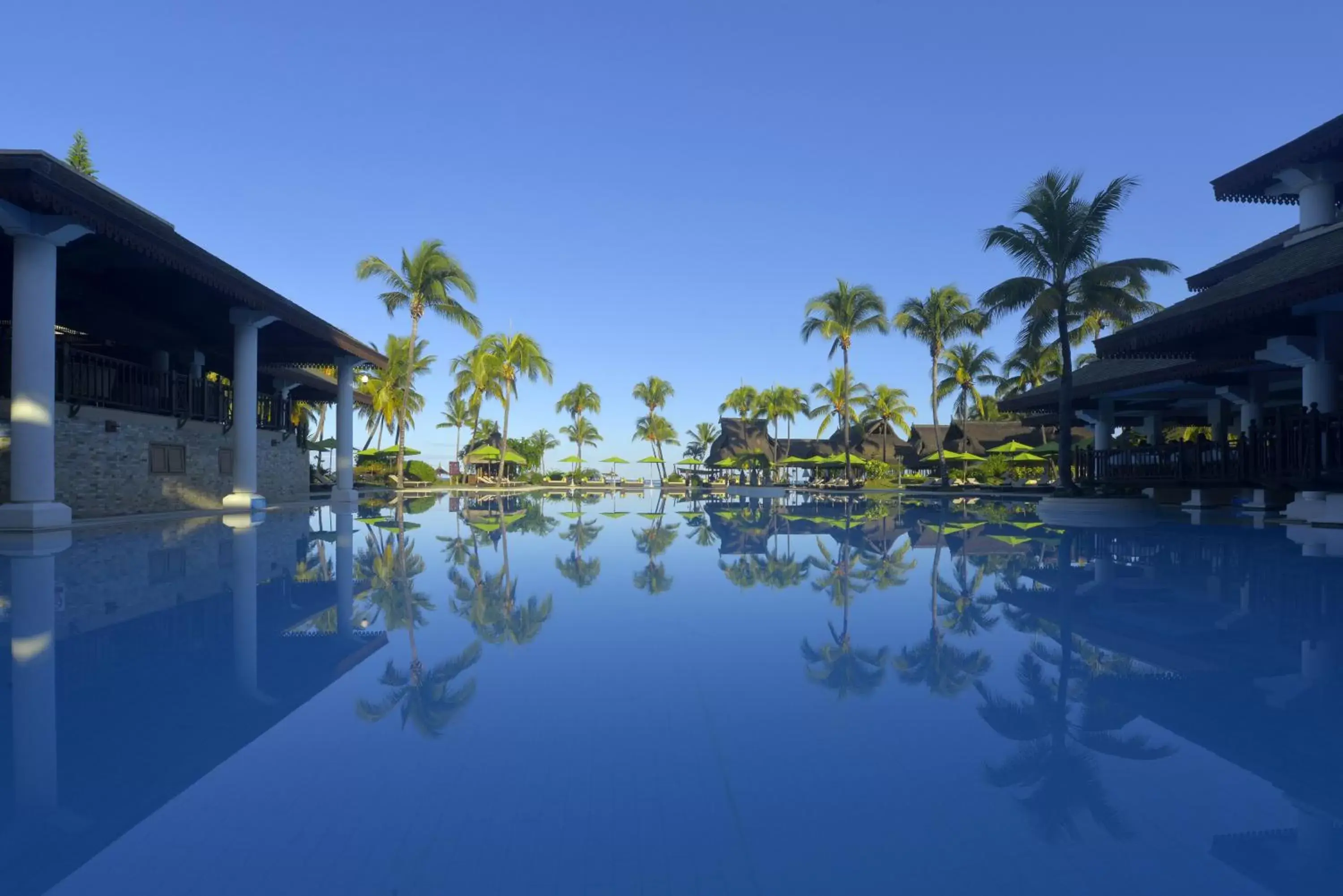 Sea view, Swimming Pool in Sofitel Mauritius L'Imperial Resort & Spa