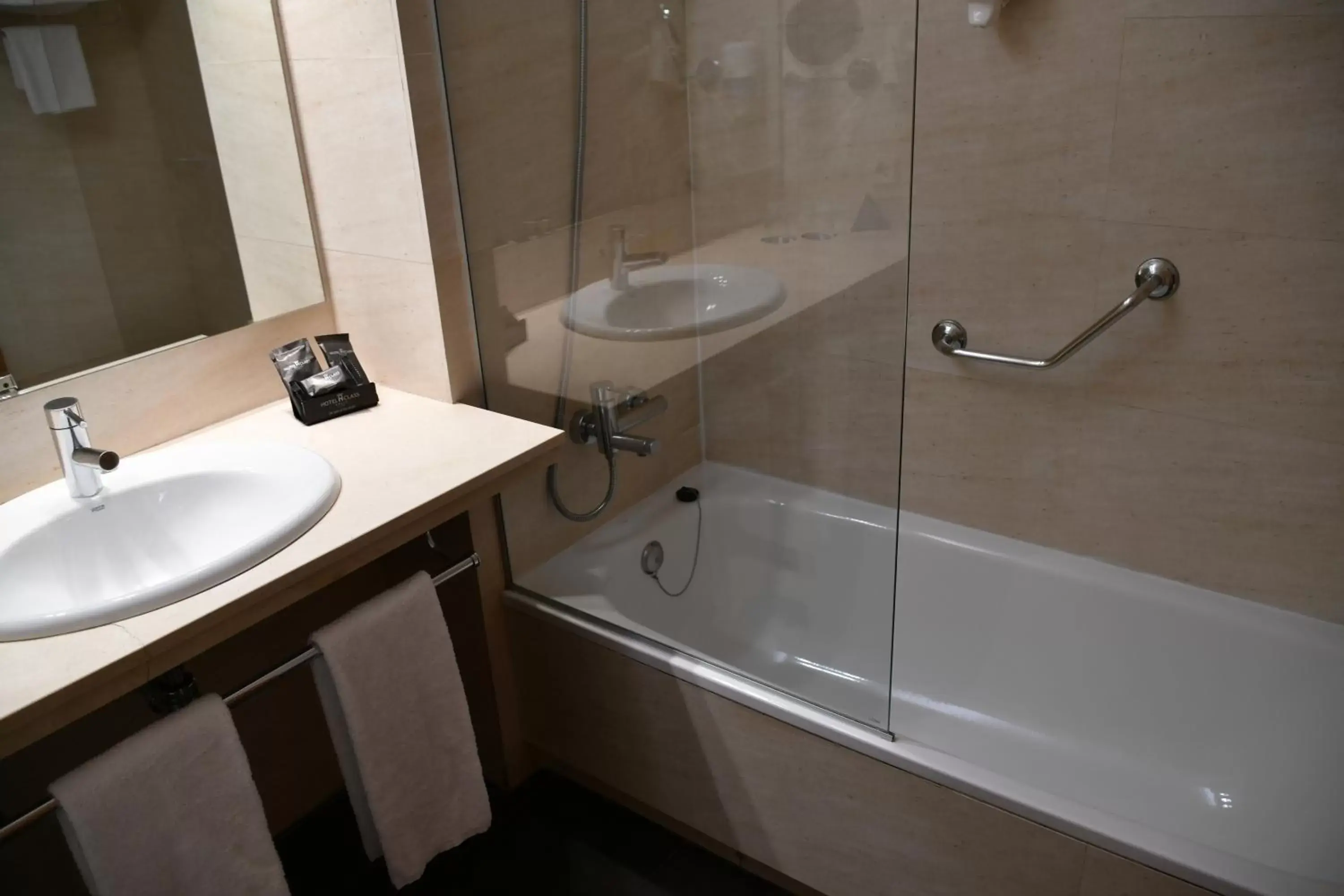 Toilet, Bathroom in Hotel Class Valls
