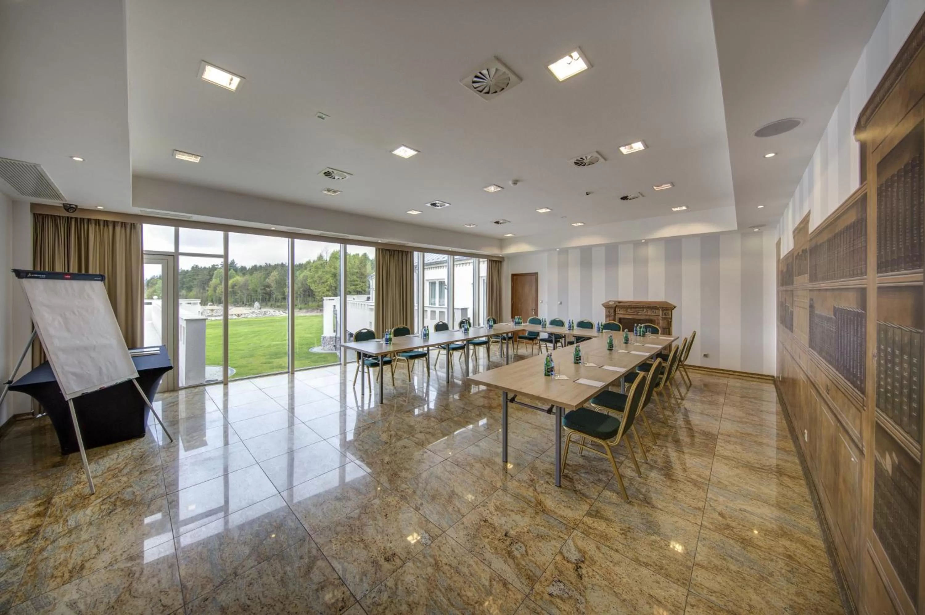 Meeting/conference room in Hotel Kiston