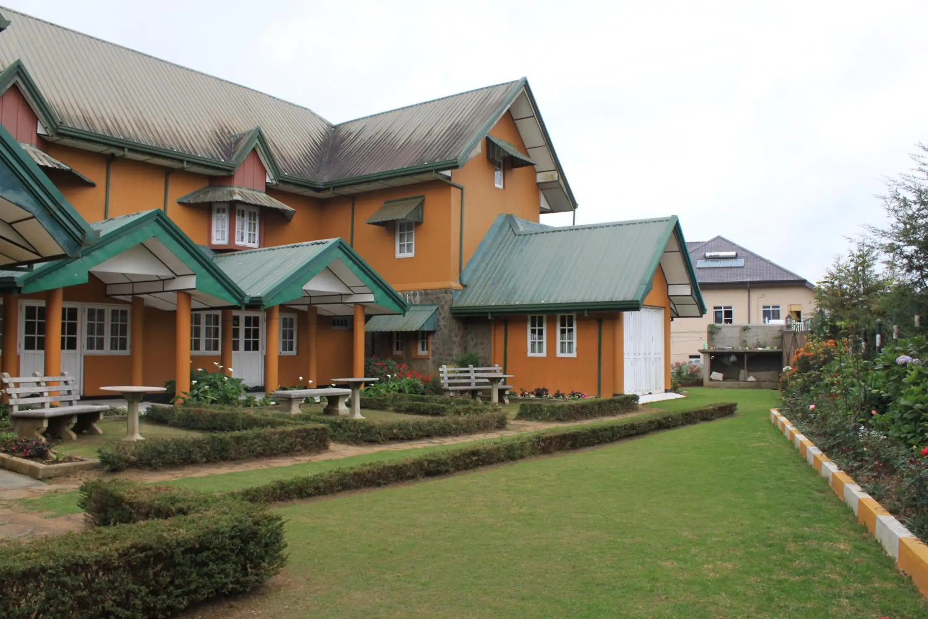 Property Building in Lady Horton Bungalow