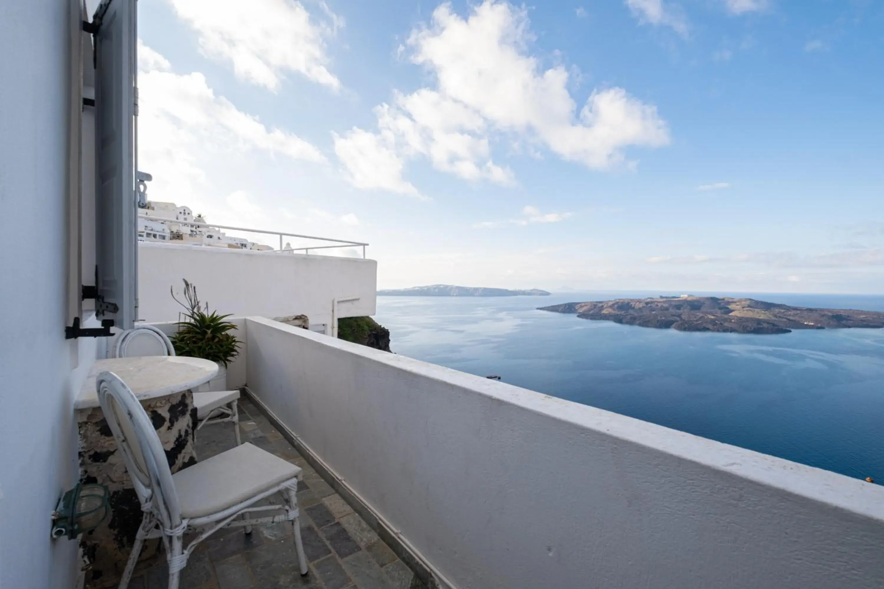 Balcony/Terrace in Loucas on the Cliff