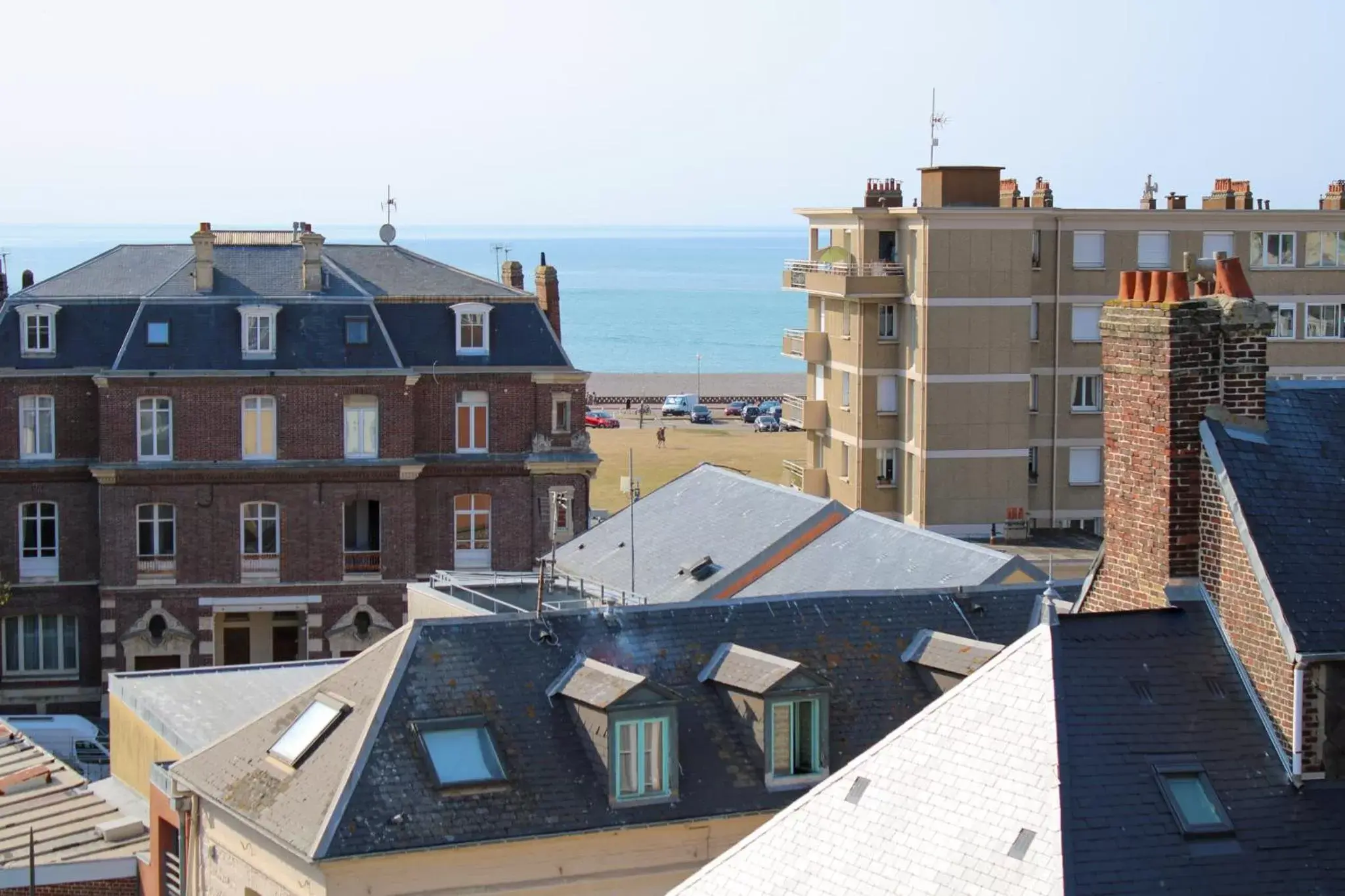 Bird's eye view in LA TOUR AUX CRABES près de la plage