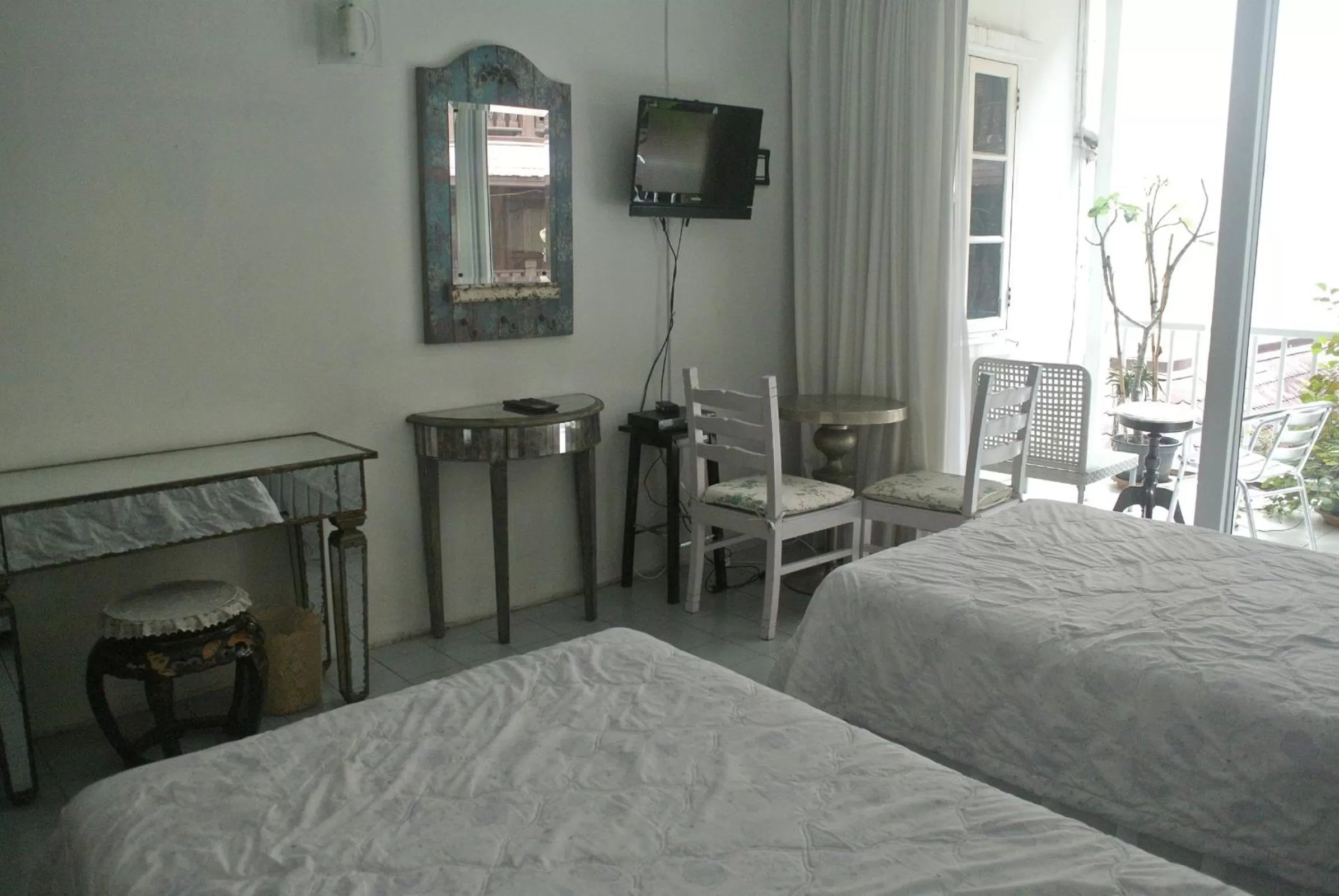 Day, Bed in Oriental Smile Hotel