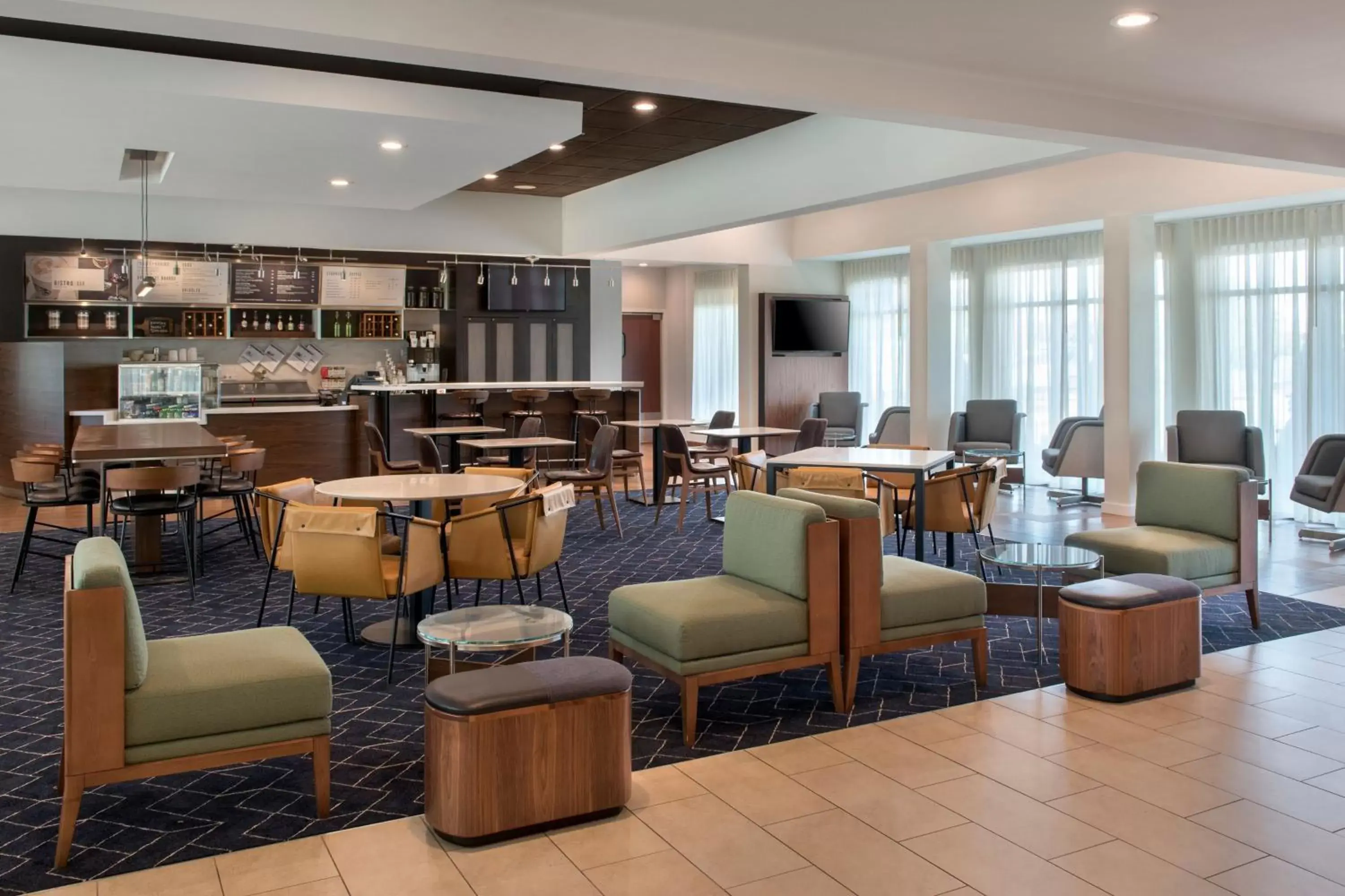 Restaurant/places to eat, Lounge/Bar in Courtyard by Marriott Silver Spring North/White Oak