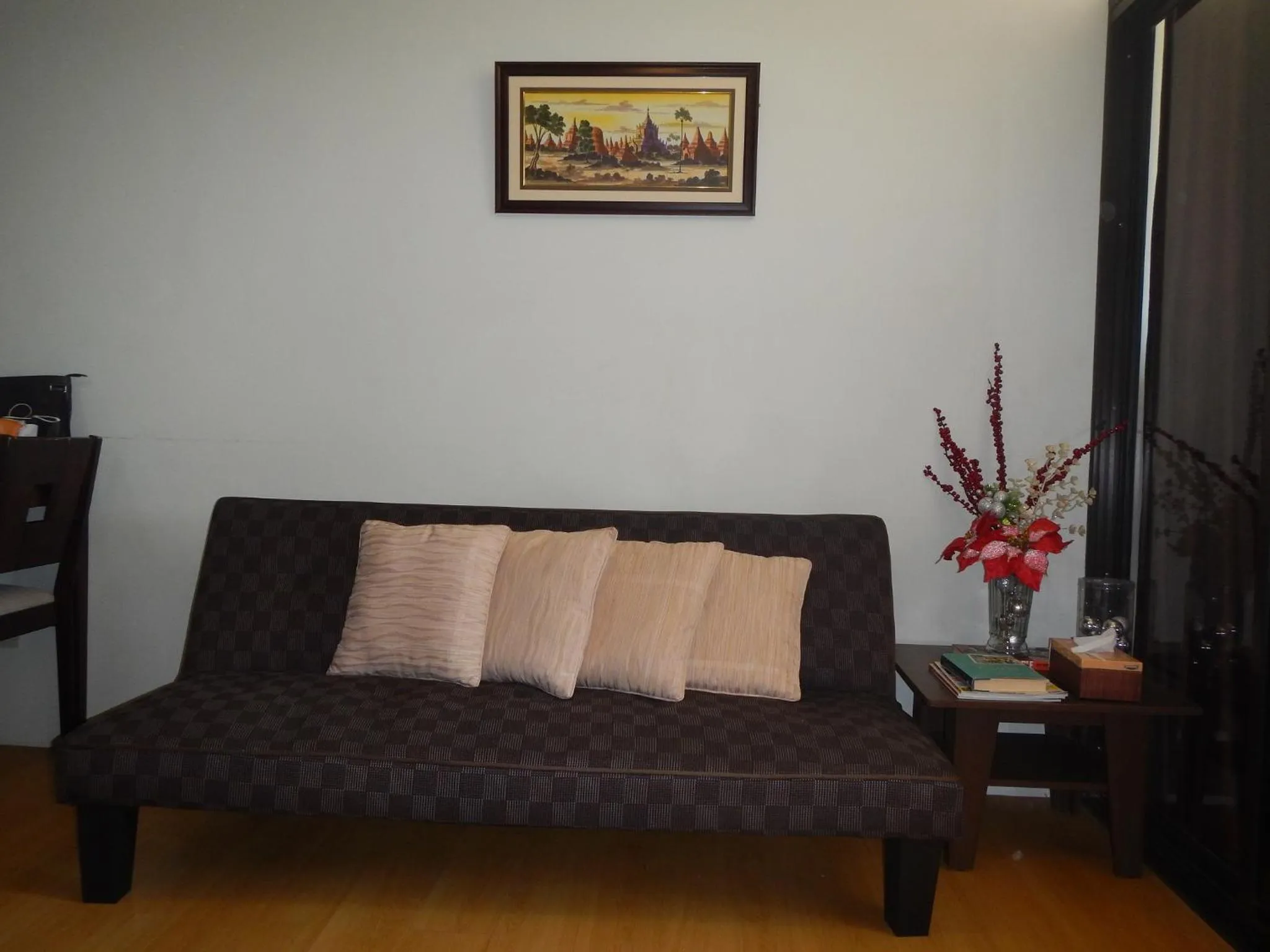 Seating area in One Oasis Condotel