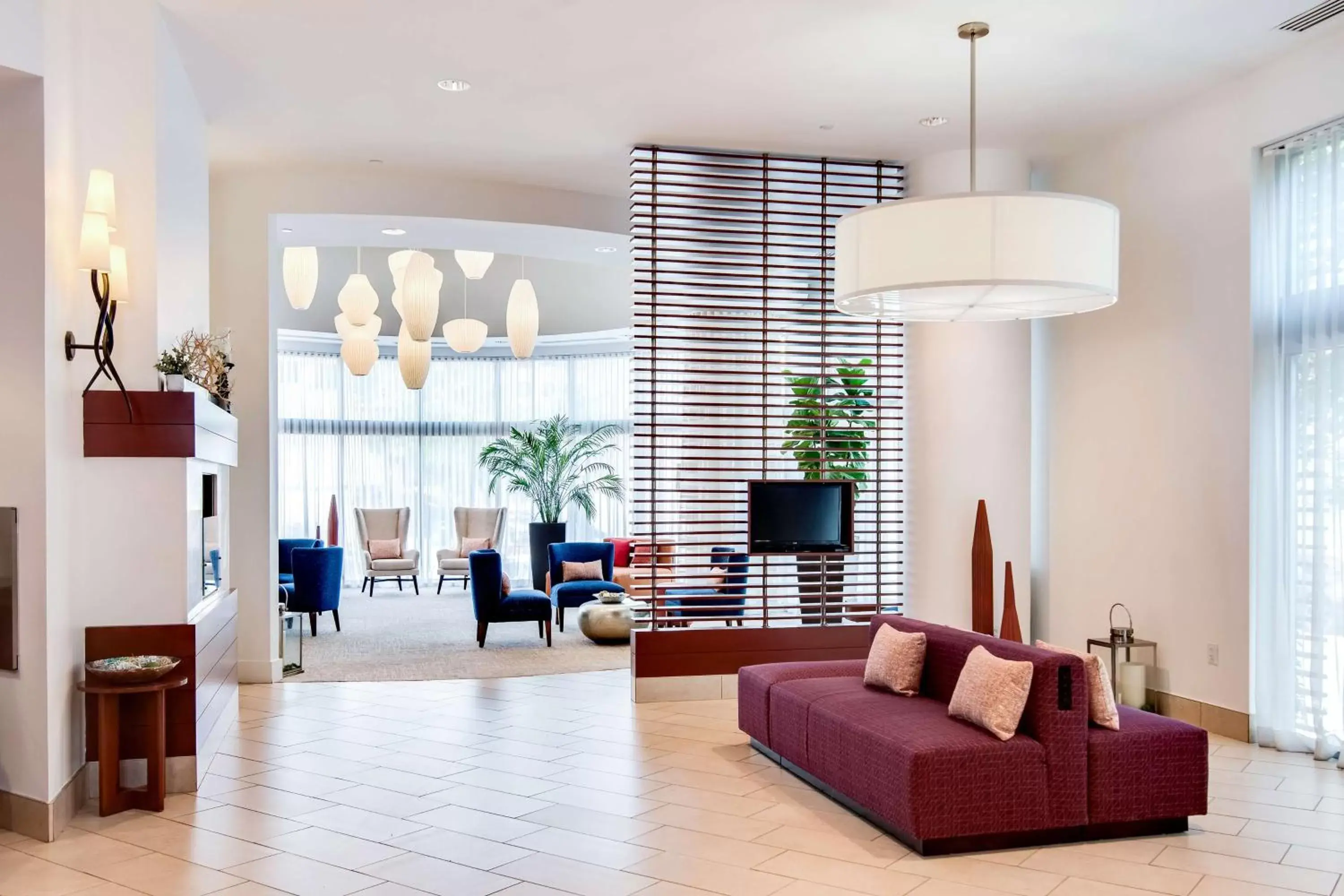 Lobby or reception, Seating Area in Hilton Garden Inn Alexandria Old Town National Harbor