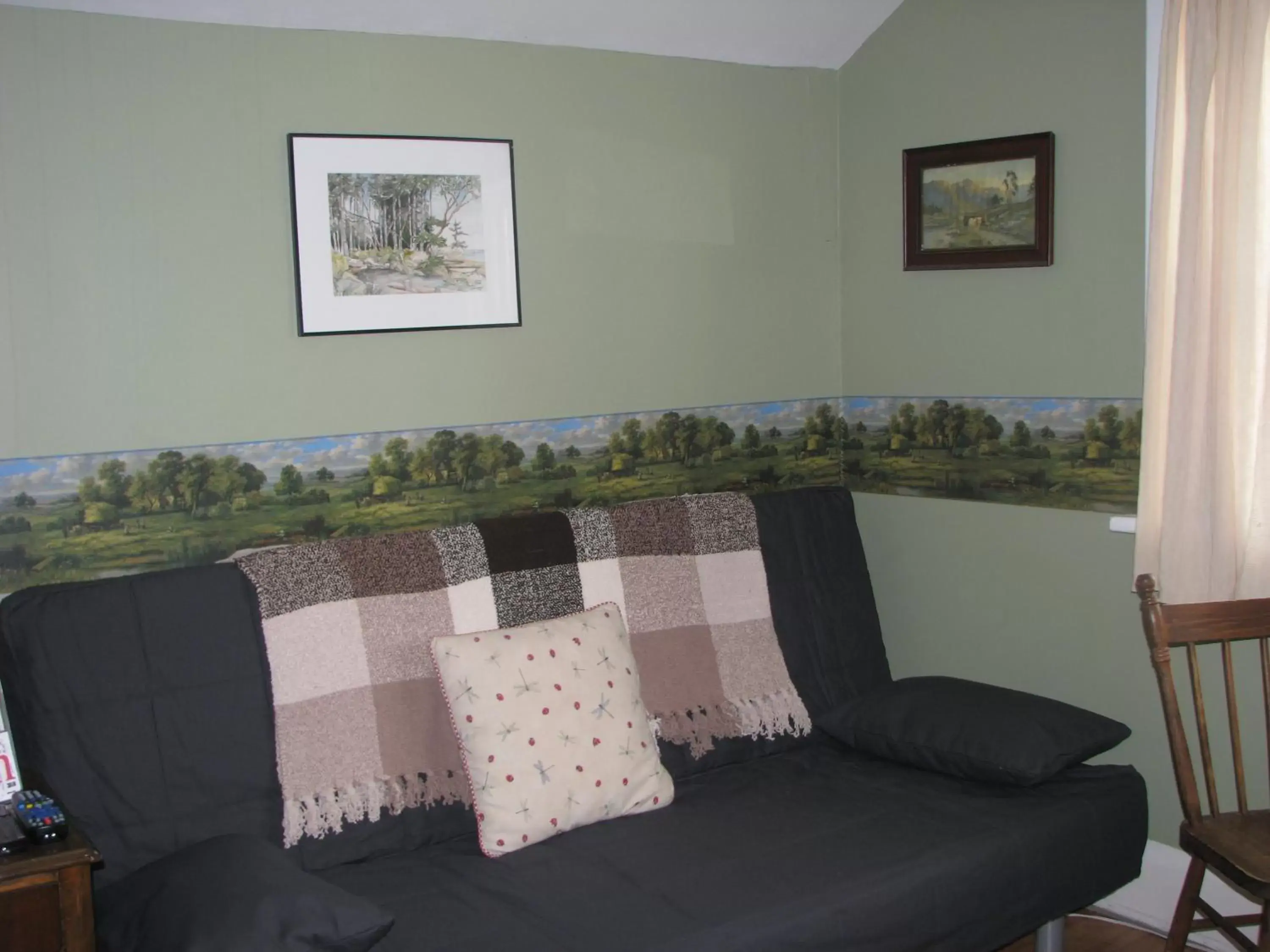 Living room, Seating Area in Auberge De Mon Petit Chum B&B