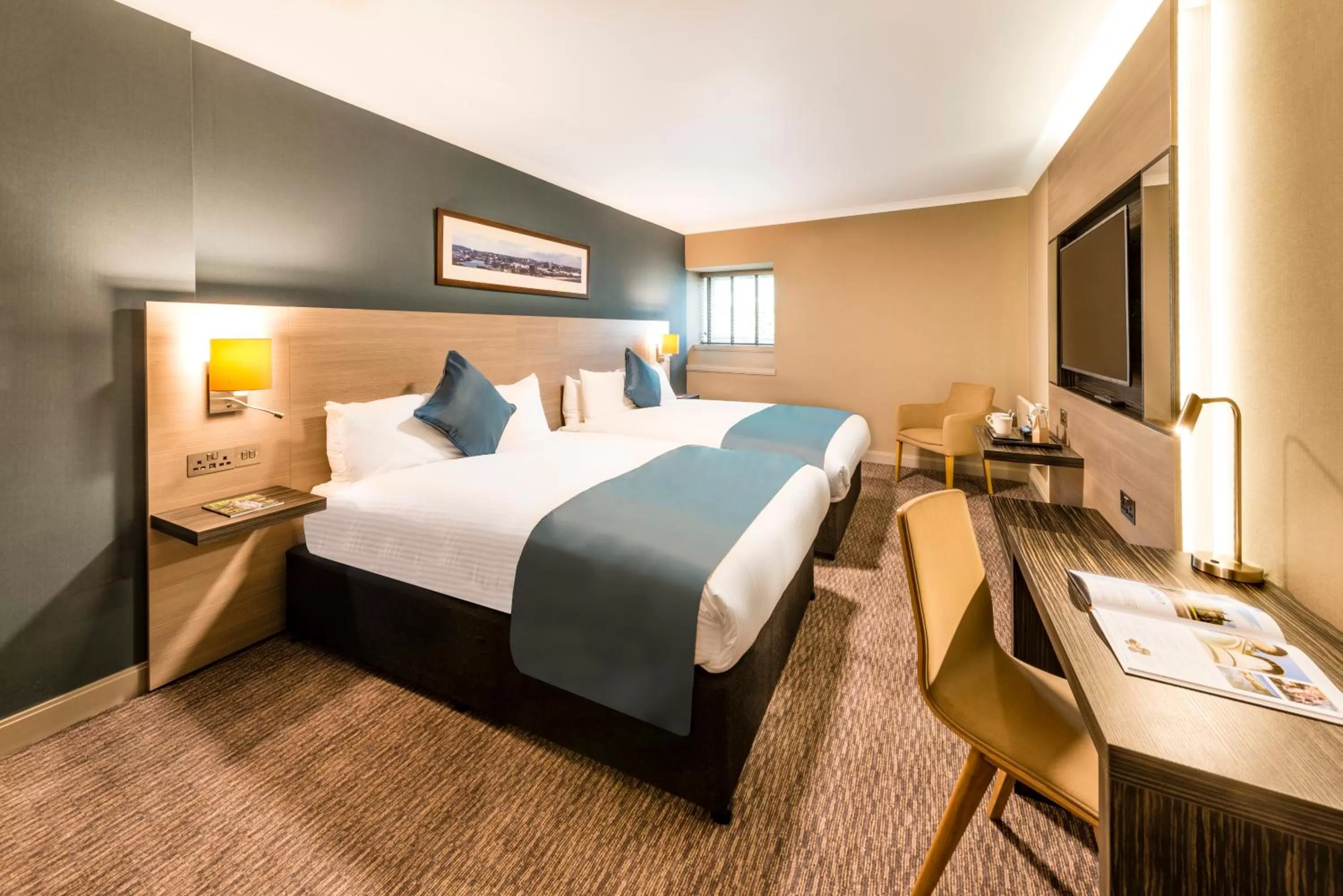 Bedroom, Bed in Copthorne Aberdeen Hotel