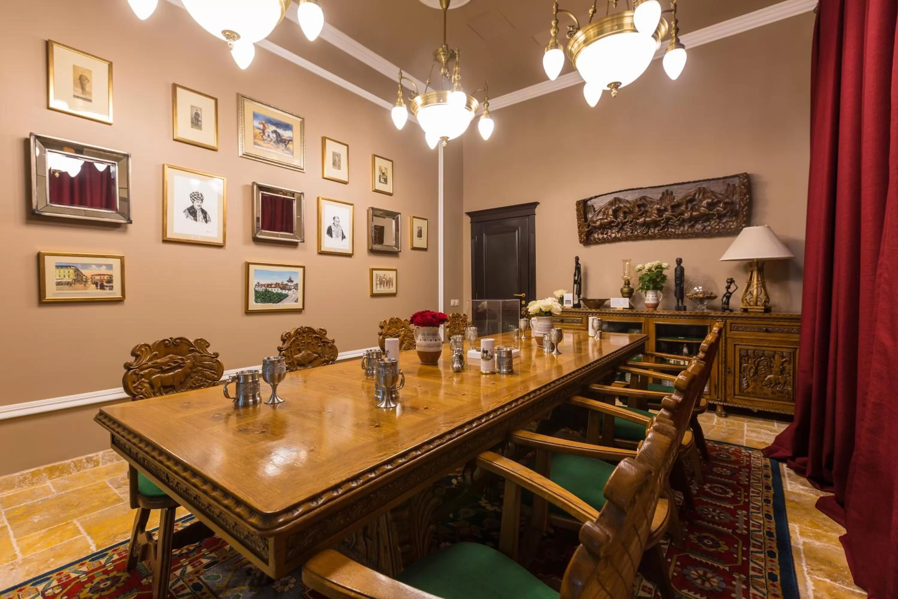 Restaurant/places to eat in Country Spa Retreat