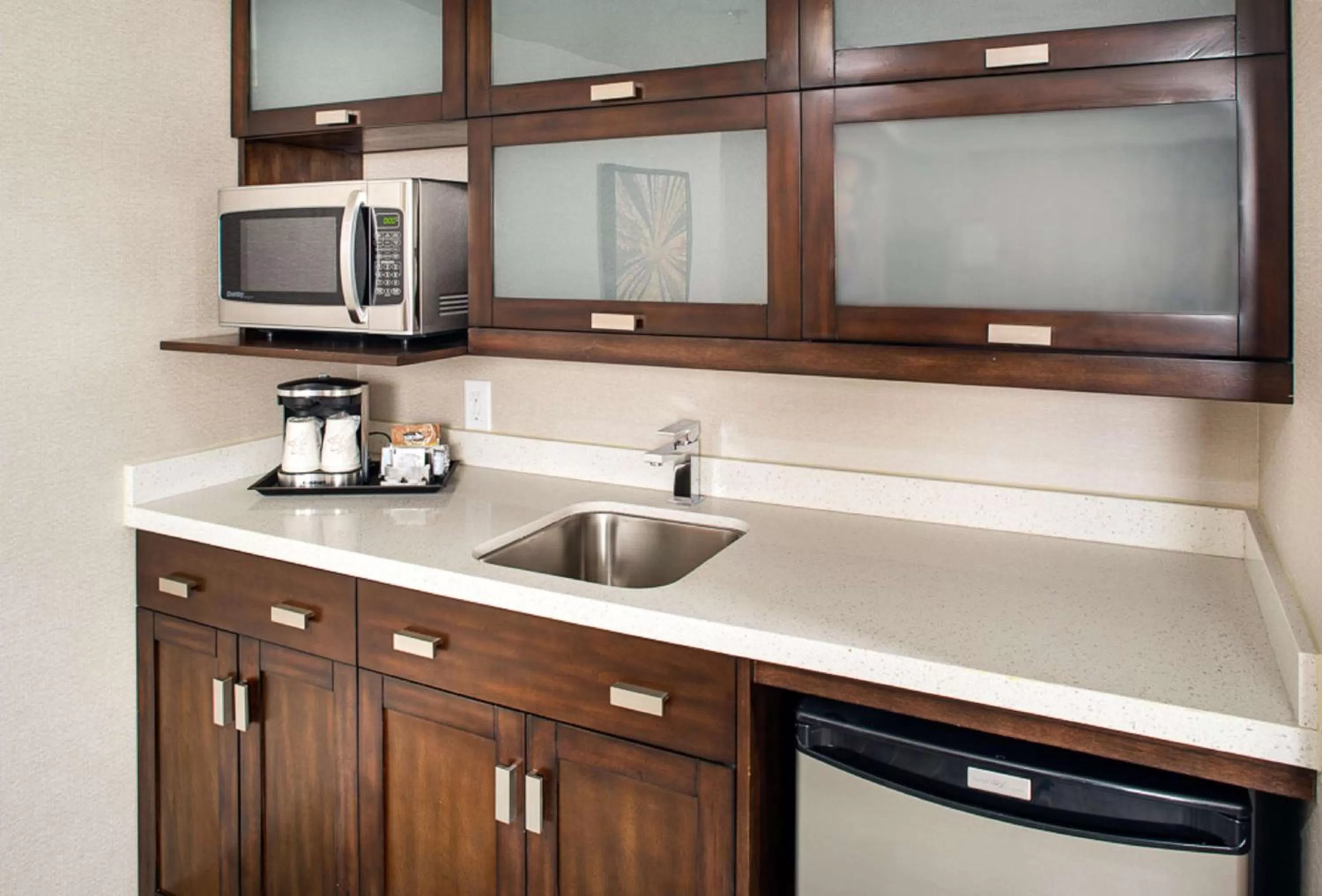 Kitchen or kitchenette in Doubletree by Hilton Toronto Airport, ON