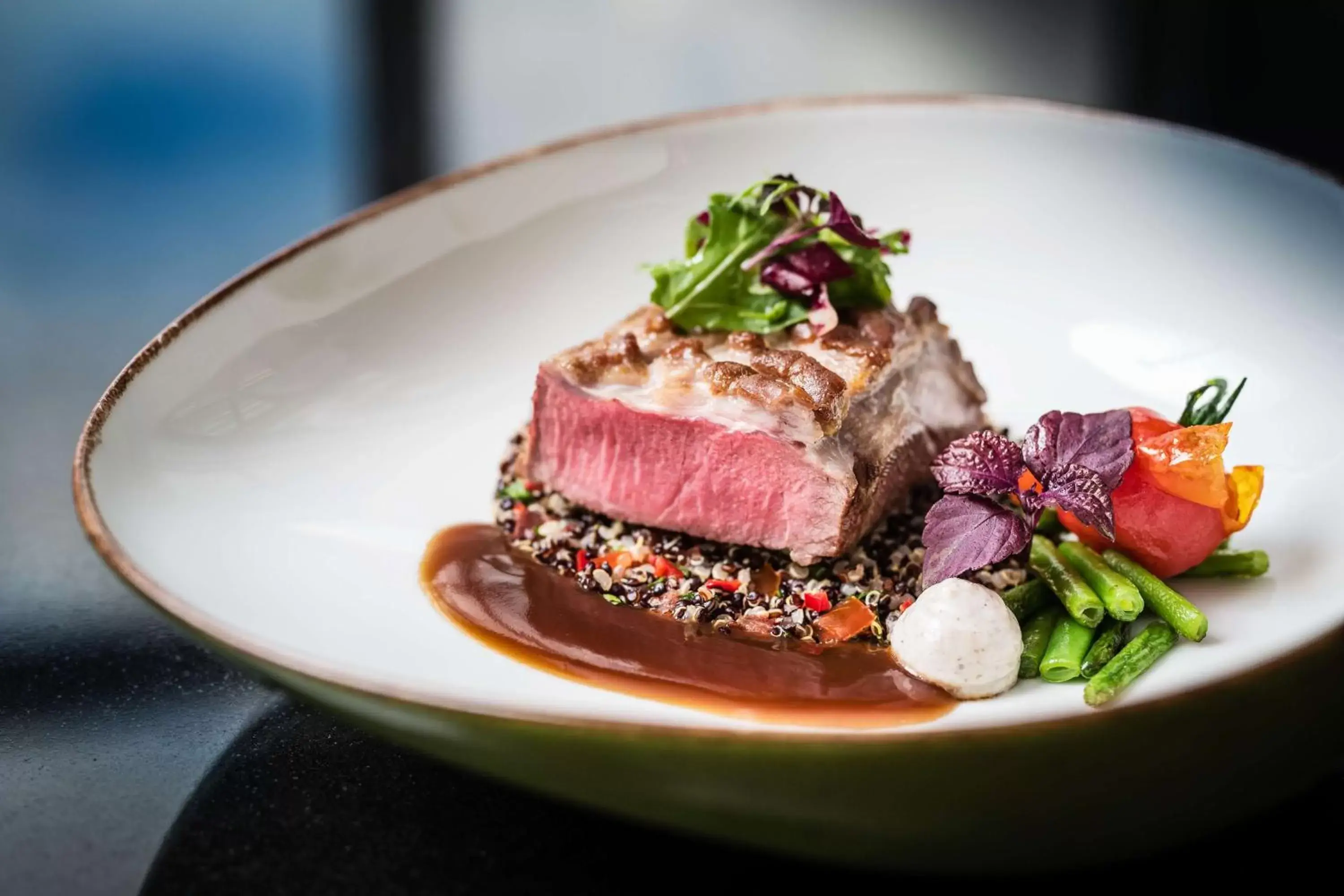 Restaurant/places to eat in Hyatt Regency Köln Restaurant/places to eat in Hyatt Regency Köln