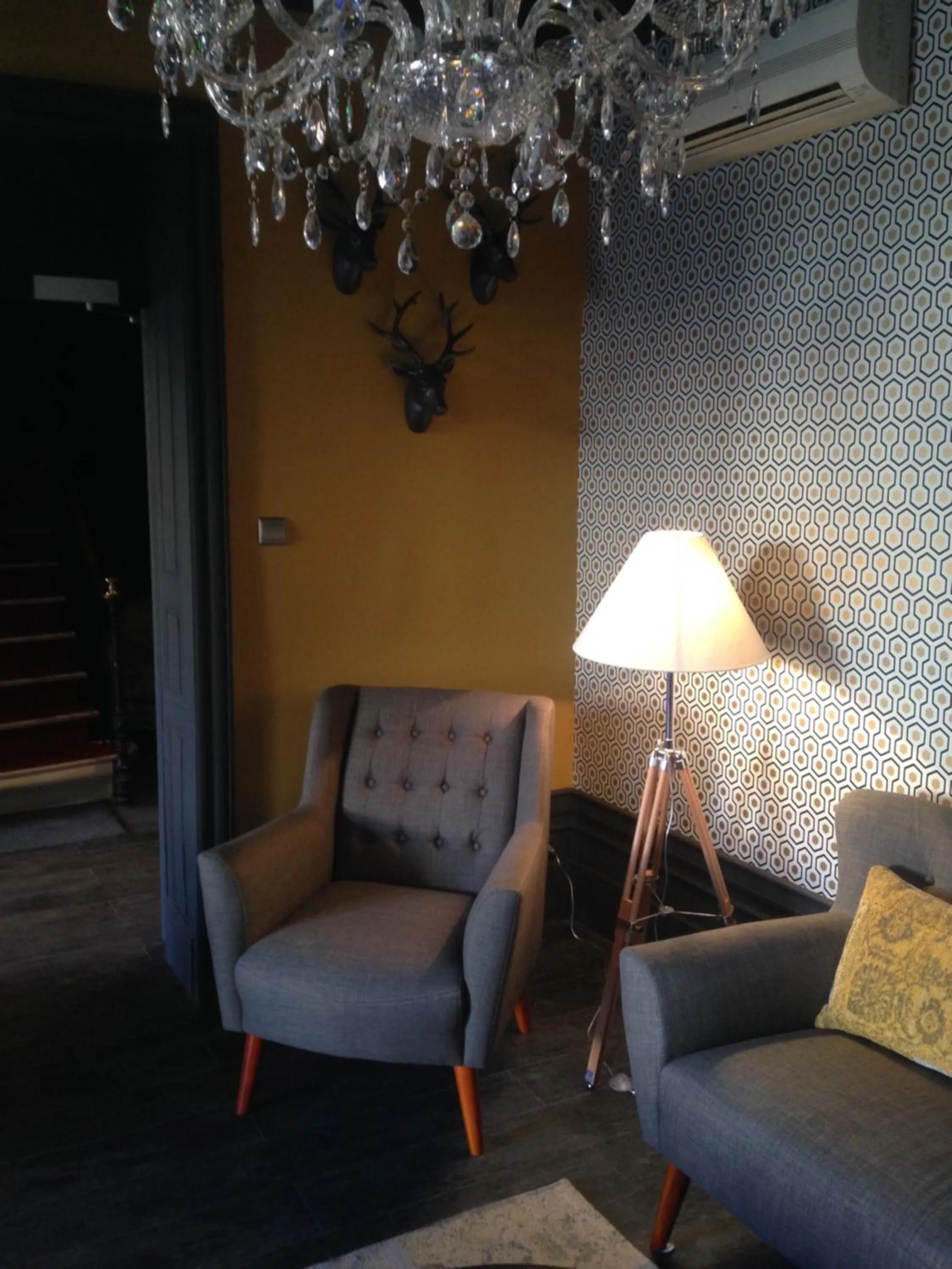 Living room in Hôtel du Commerce