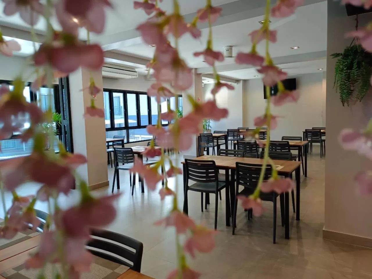 Restaurant/places to eat in Aonang Dugong-SHA Extra Plus