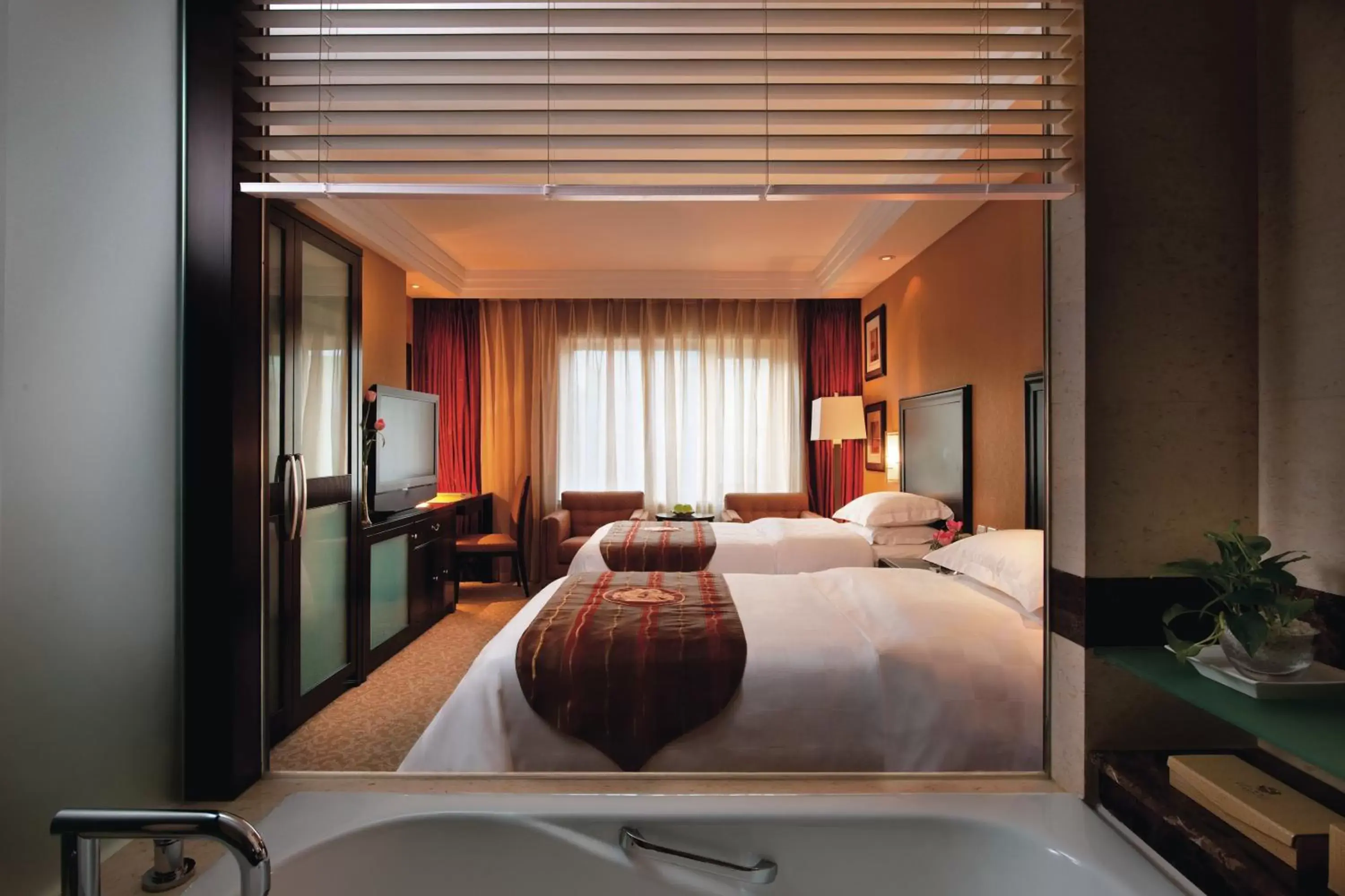 Executive Double or Twin Room in Sunworld Dynasty Hotel Beijing Wangfujing