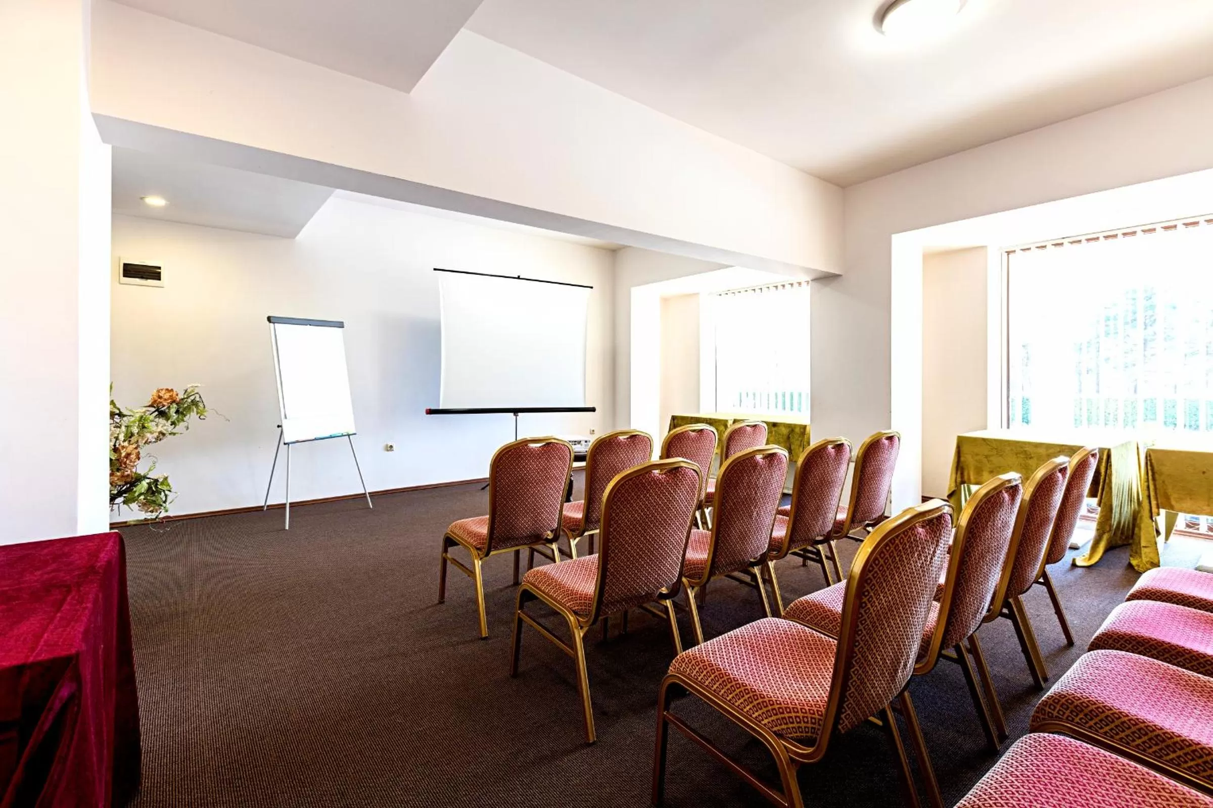Meeting/conference room in Primoretz Grand Hotel & Spa