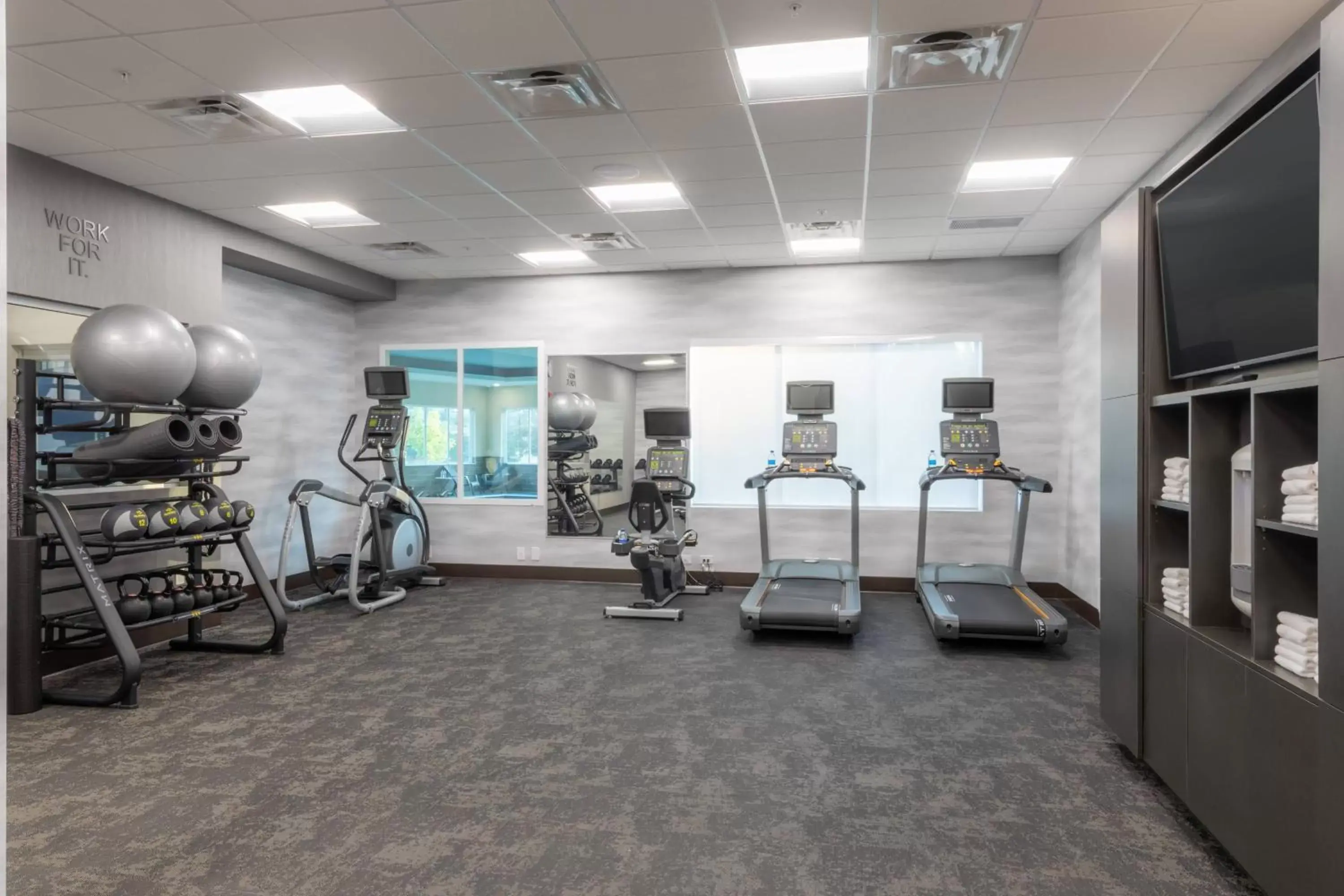 Fitness centre/facilities, Fitness Center/Facilities in Fairfield Inn & Suites by Marriott Salmon Arm