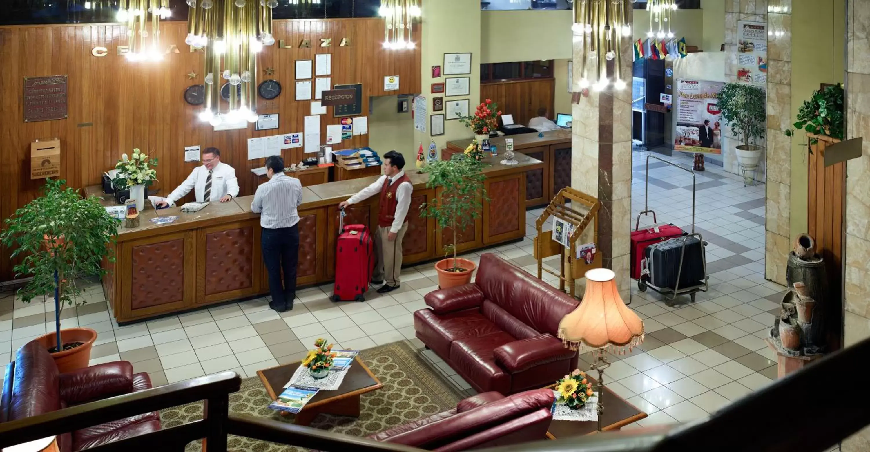 Lobby or reception, Lounge/Bar in Cesar's Plaza Hotel