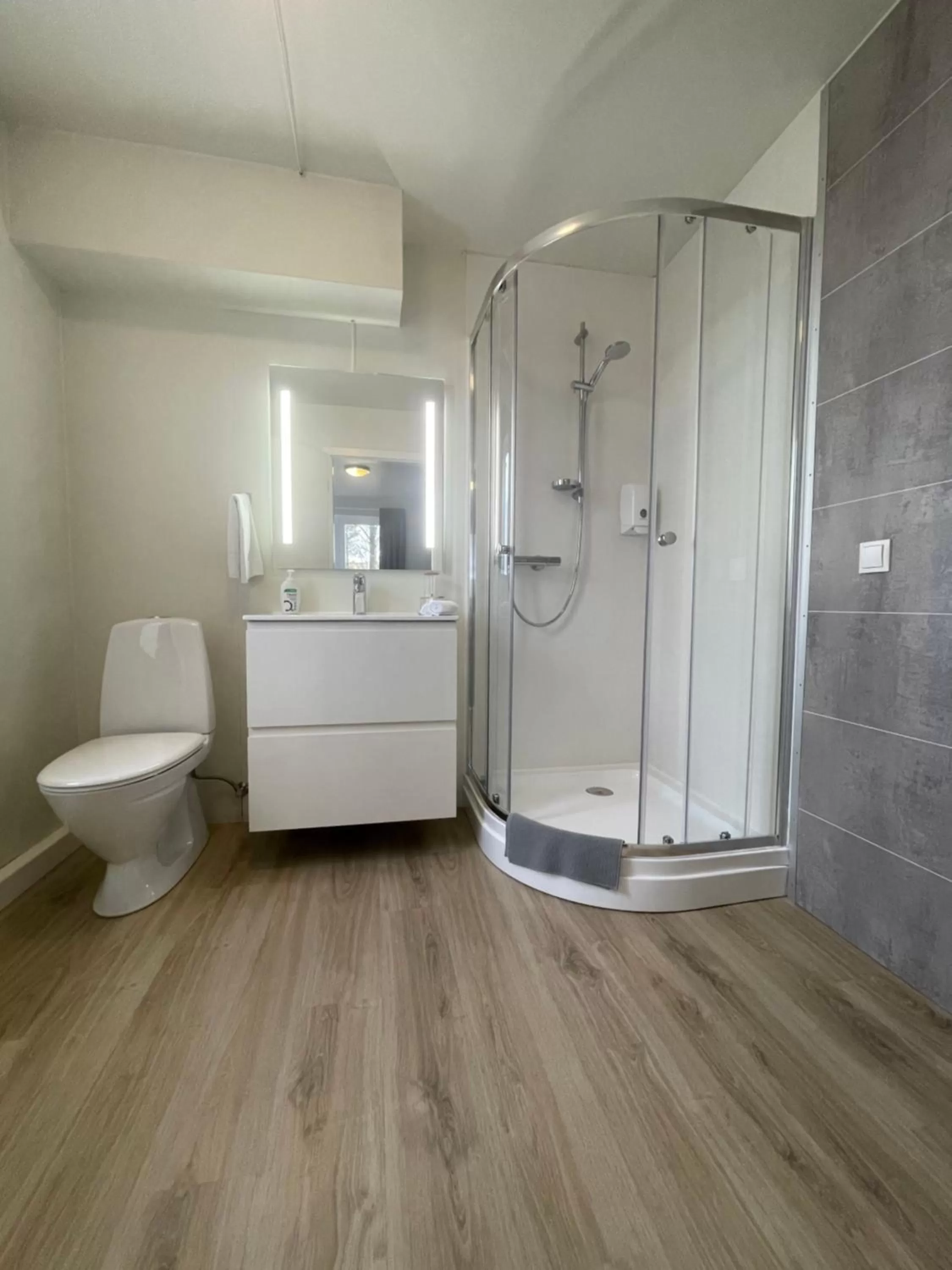 Shower in Guesthouse Bitra B&B