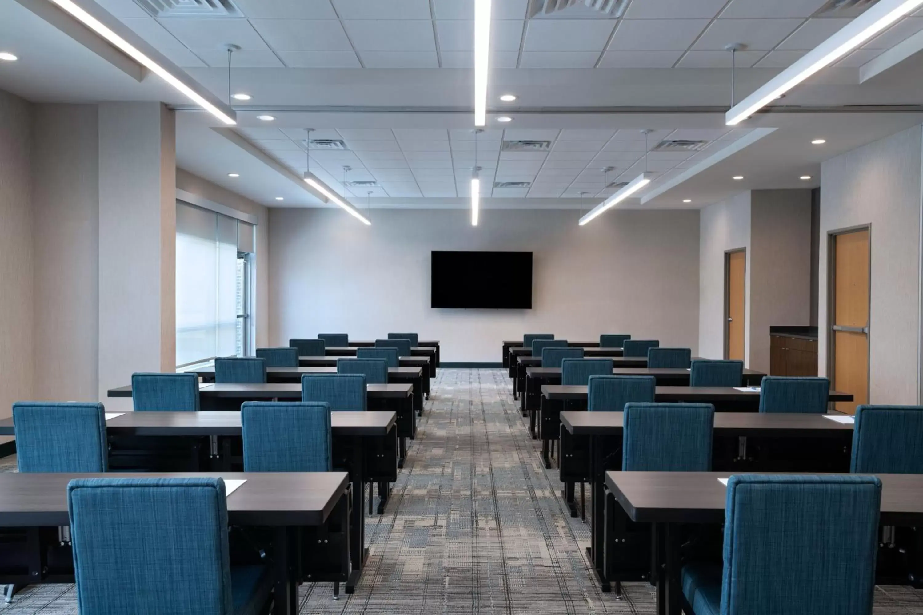 Meeting/conference room in Four Points by Sheraton Fort Worth North