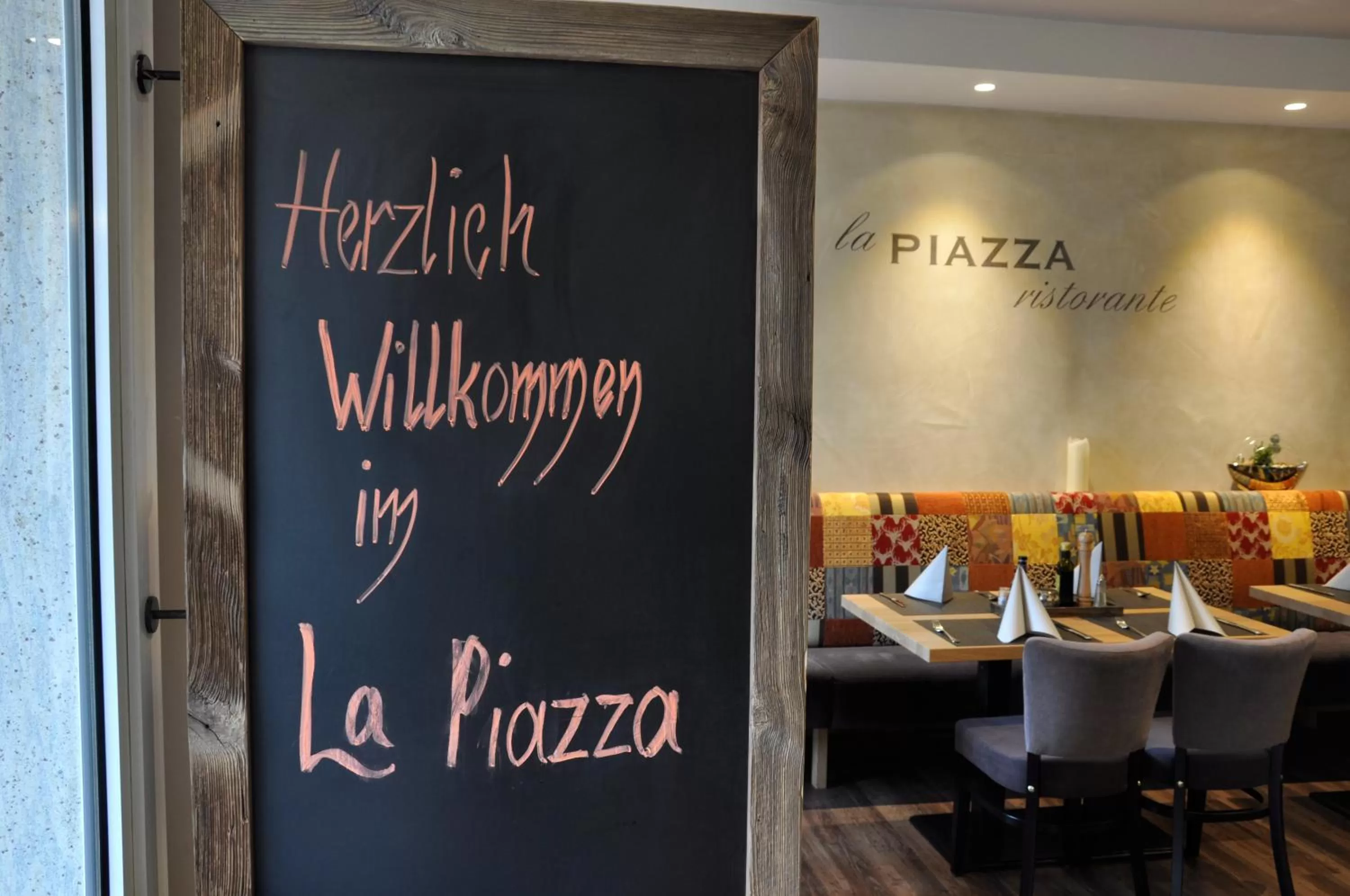 Restaurant/places to eat in Altstadt Hotel Blomberg