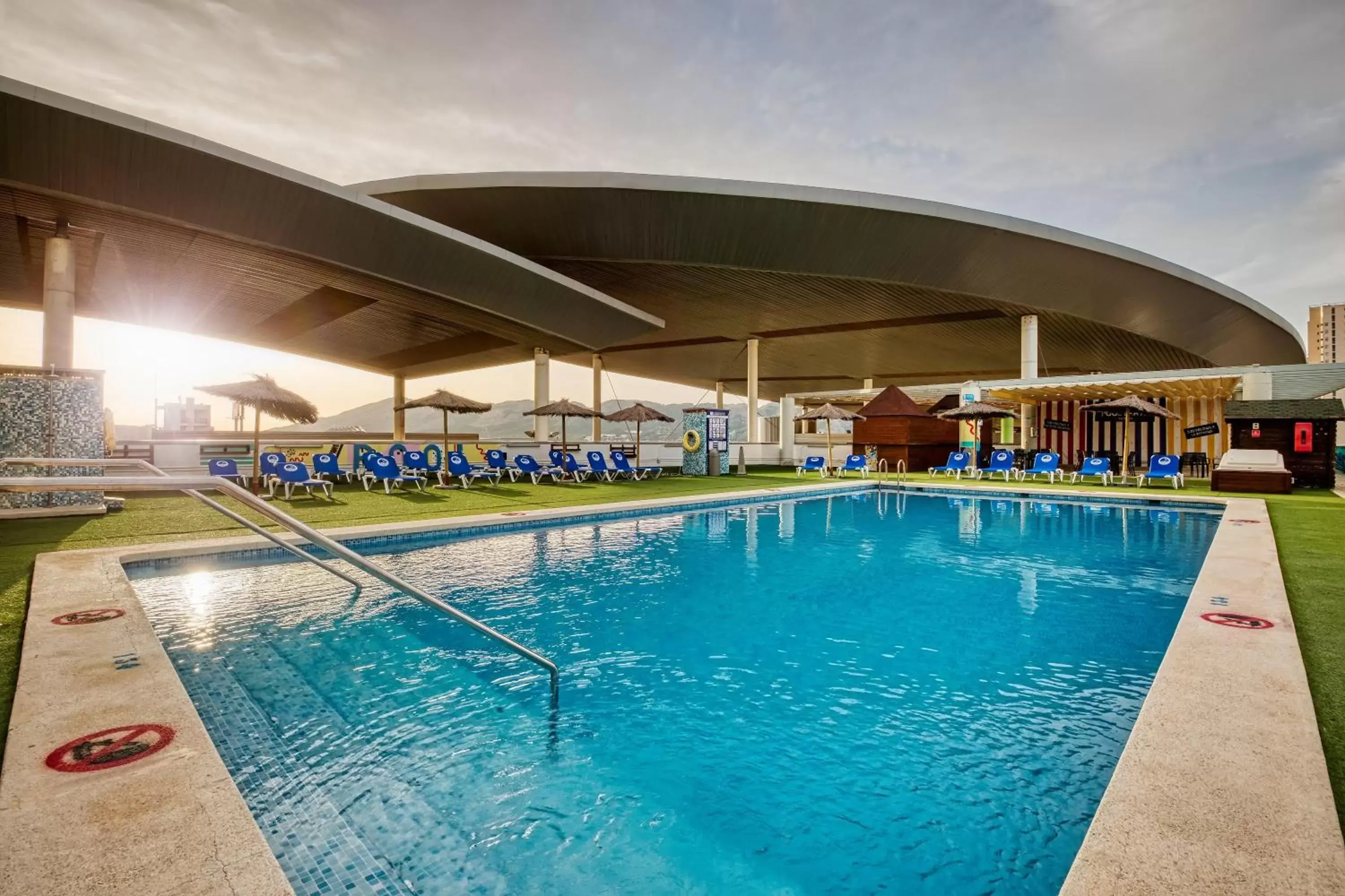 Swimming pool in La Estación Swimming pool in La Estación