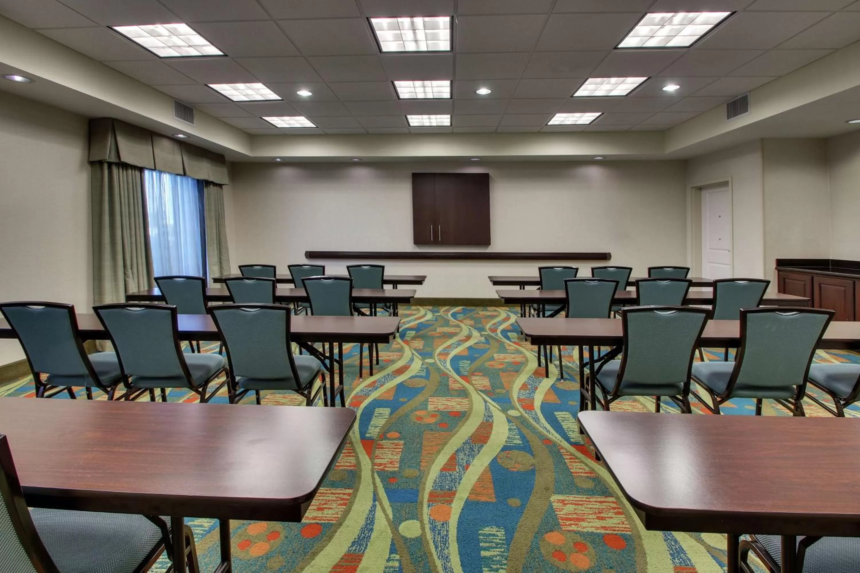Meeting/conference room in Hampton Inn Vernon