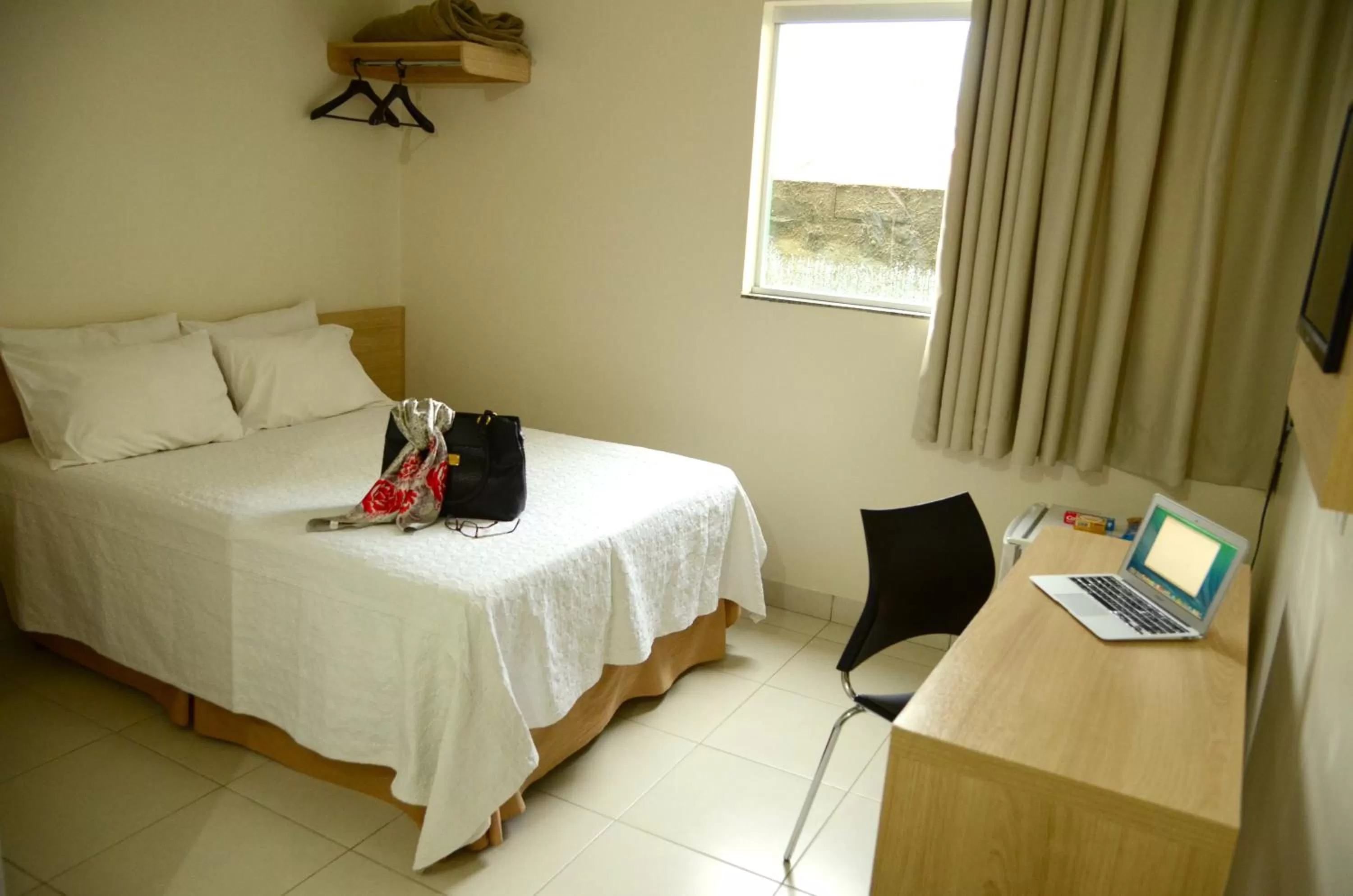 Bed in Hotel Capital