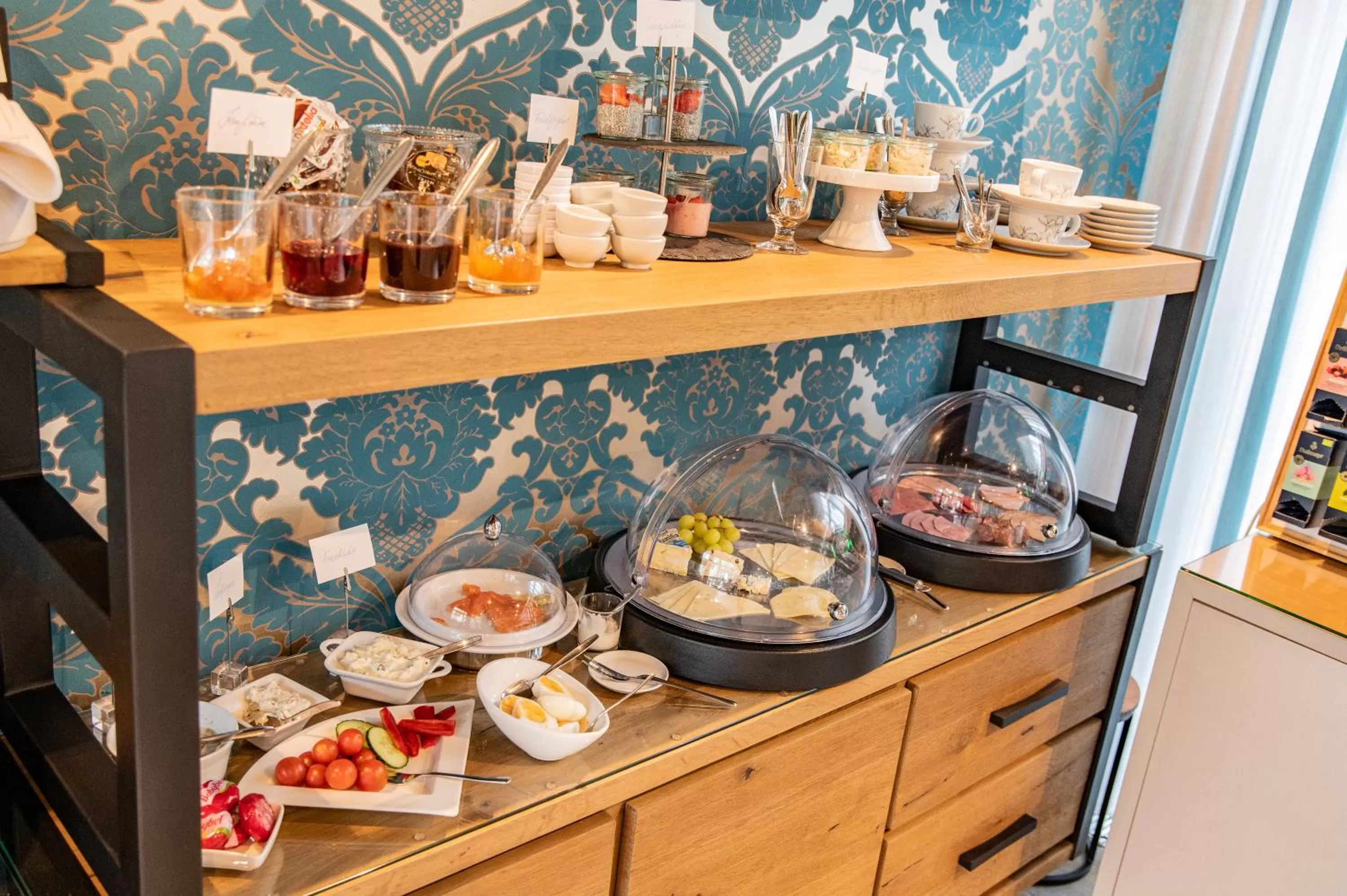 Breakfast in Boutique-Hotel Villa Anna