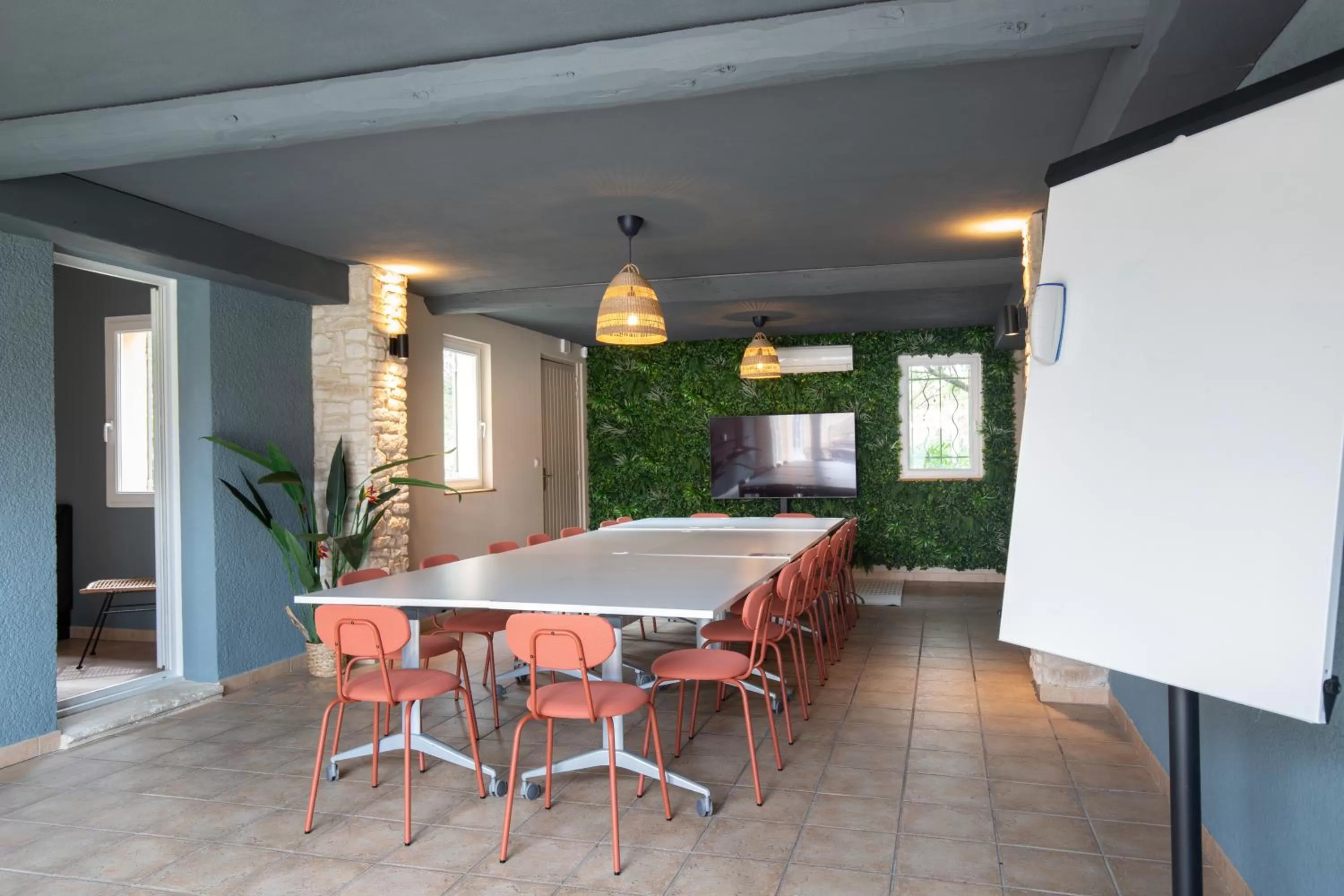 Meeting/conference room in Hôtel La Perna