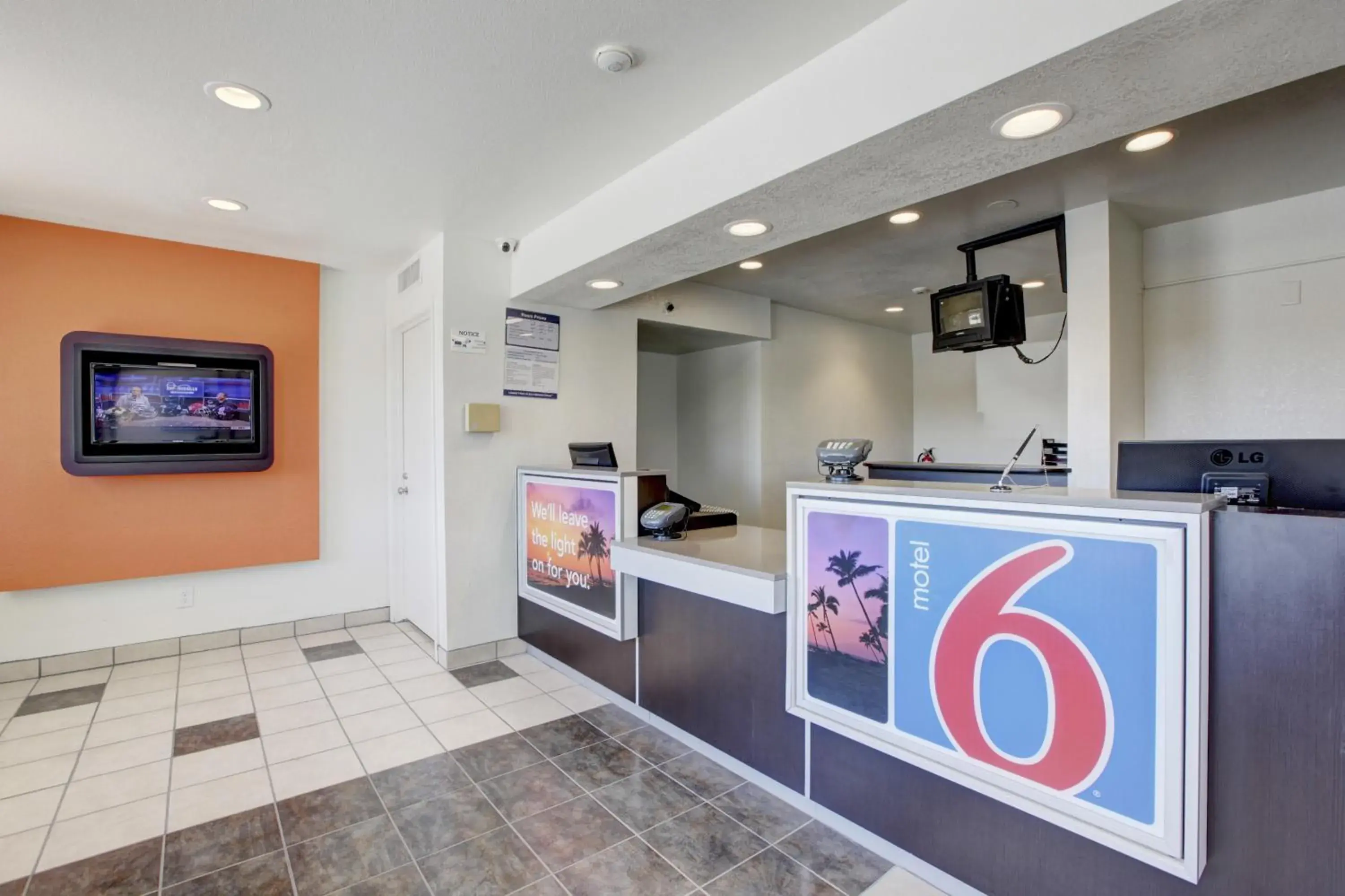 Lobby or reception, Lobby/Reception in Motel 6-Corona, CA