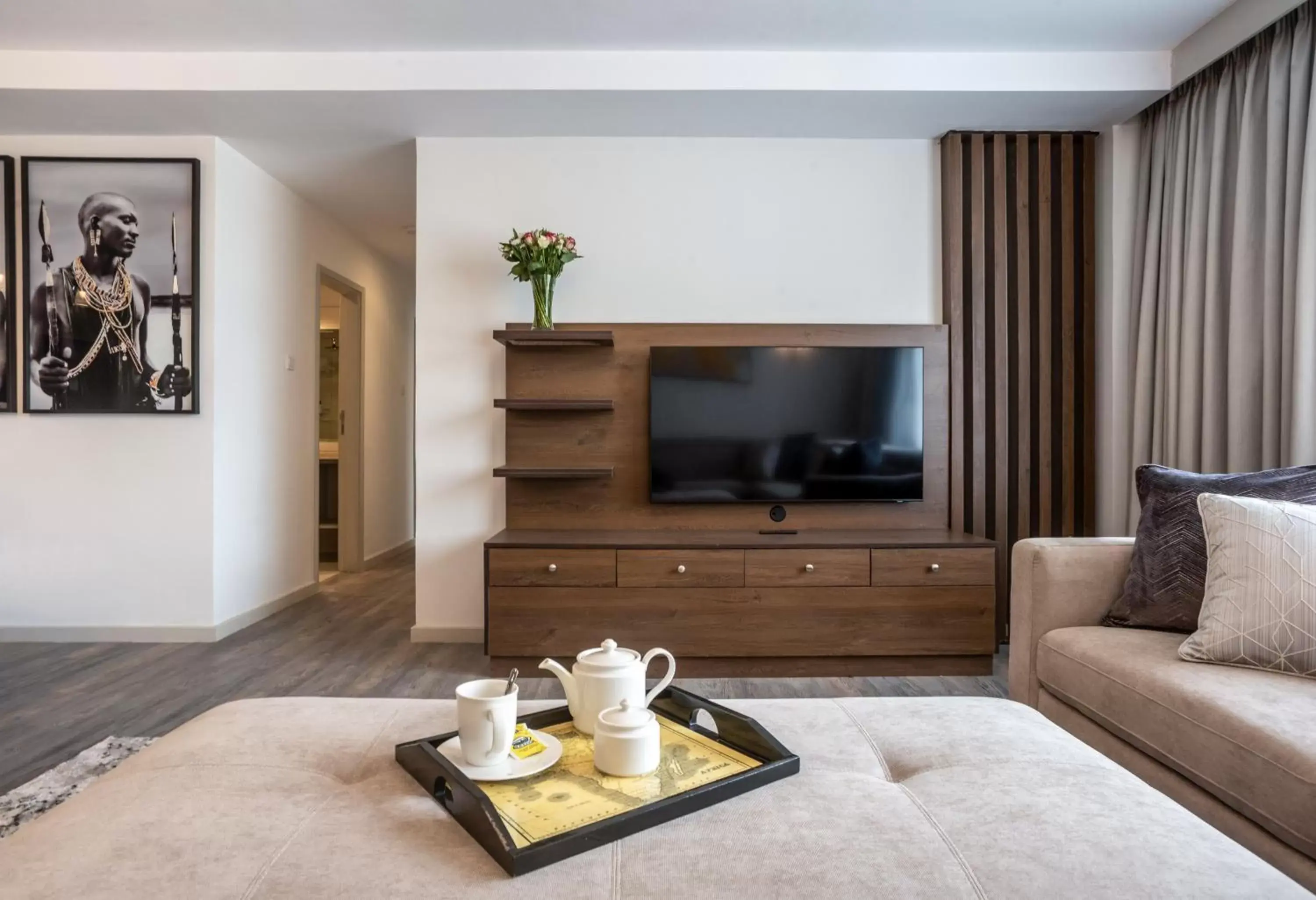 Living room, TV/Entertainment Center in Yaya Hotel & Apartments