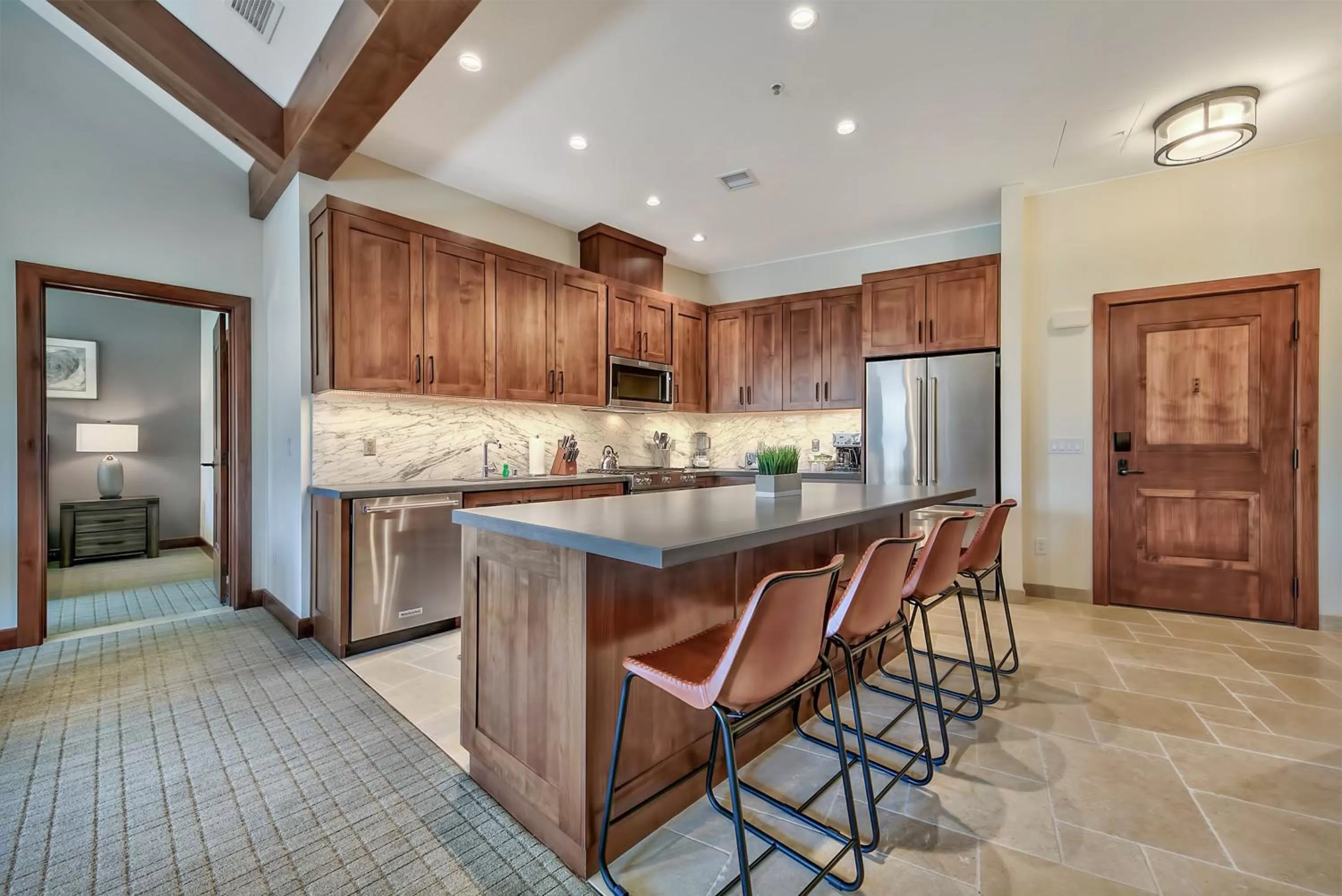 Dining area in Zalanta